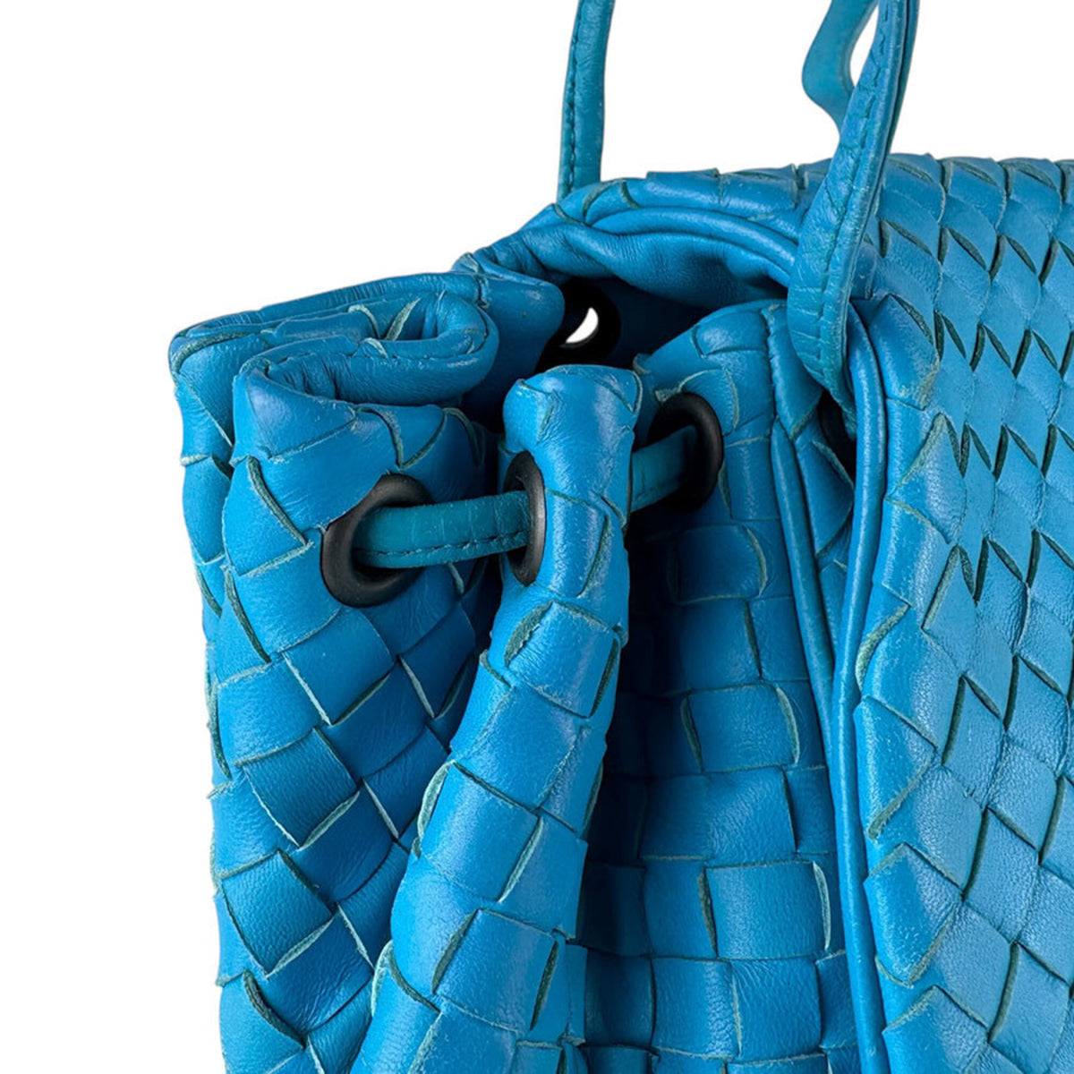 Bottega Veneta Blue Intrecciato Shoulder Bag (Pre-Owned)