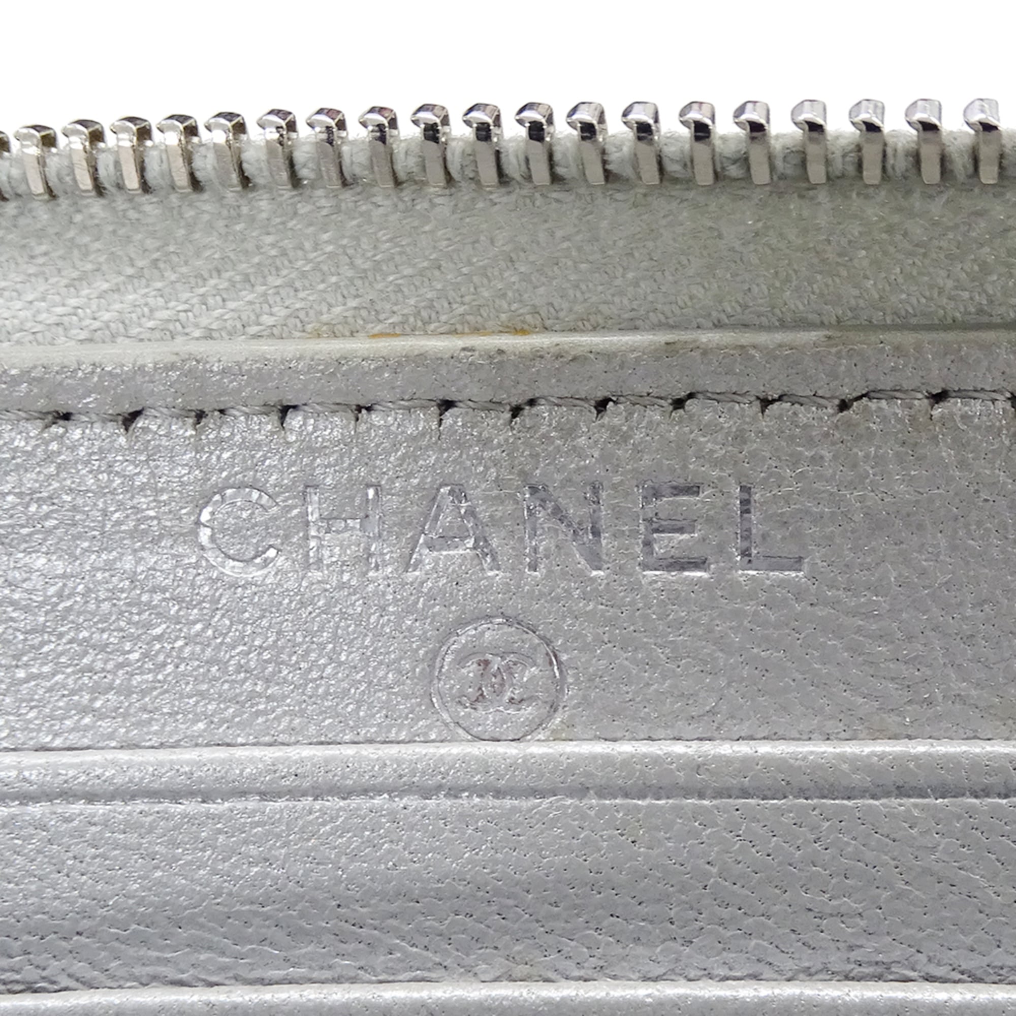 Chanel Silver Grained Calfskin Chain/Shoulder Wallet (Pre-Owned)