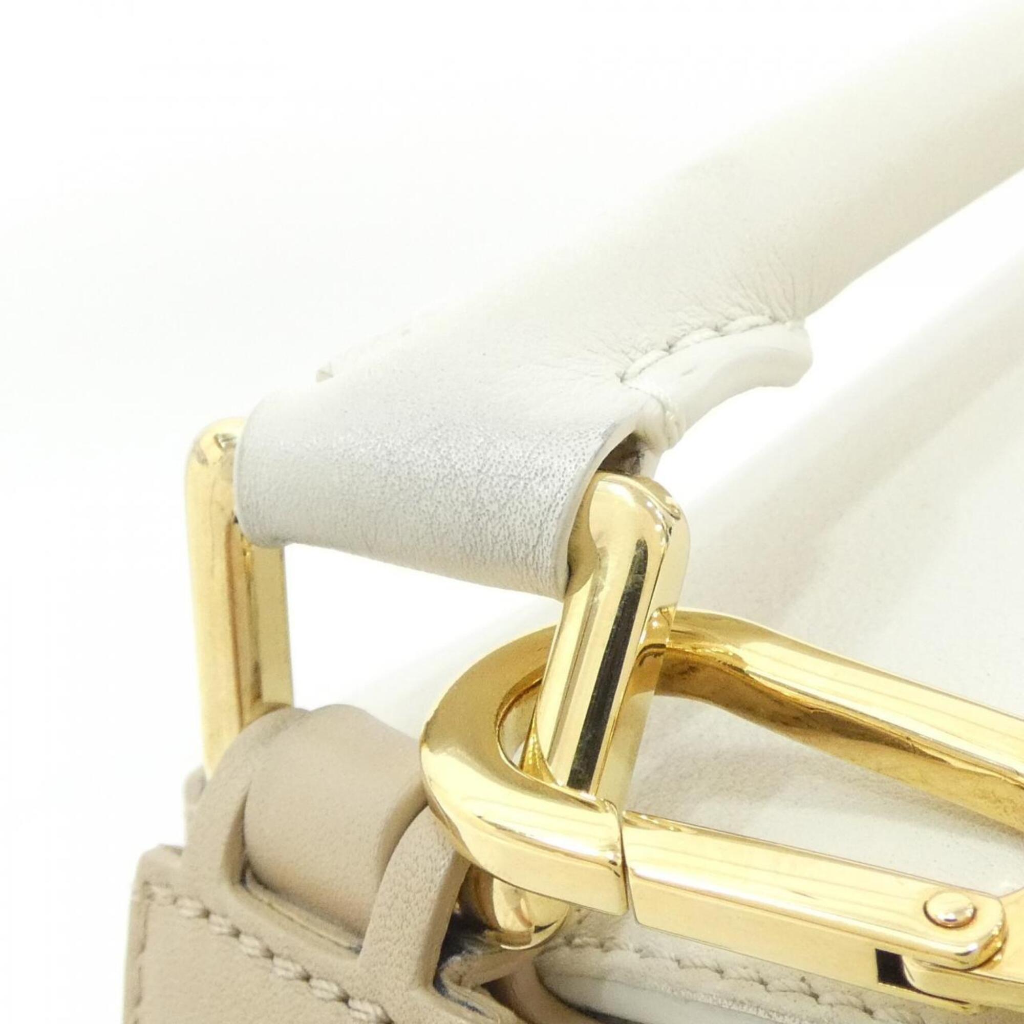 Loewe White Leather Handbag (Pre-Owned)