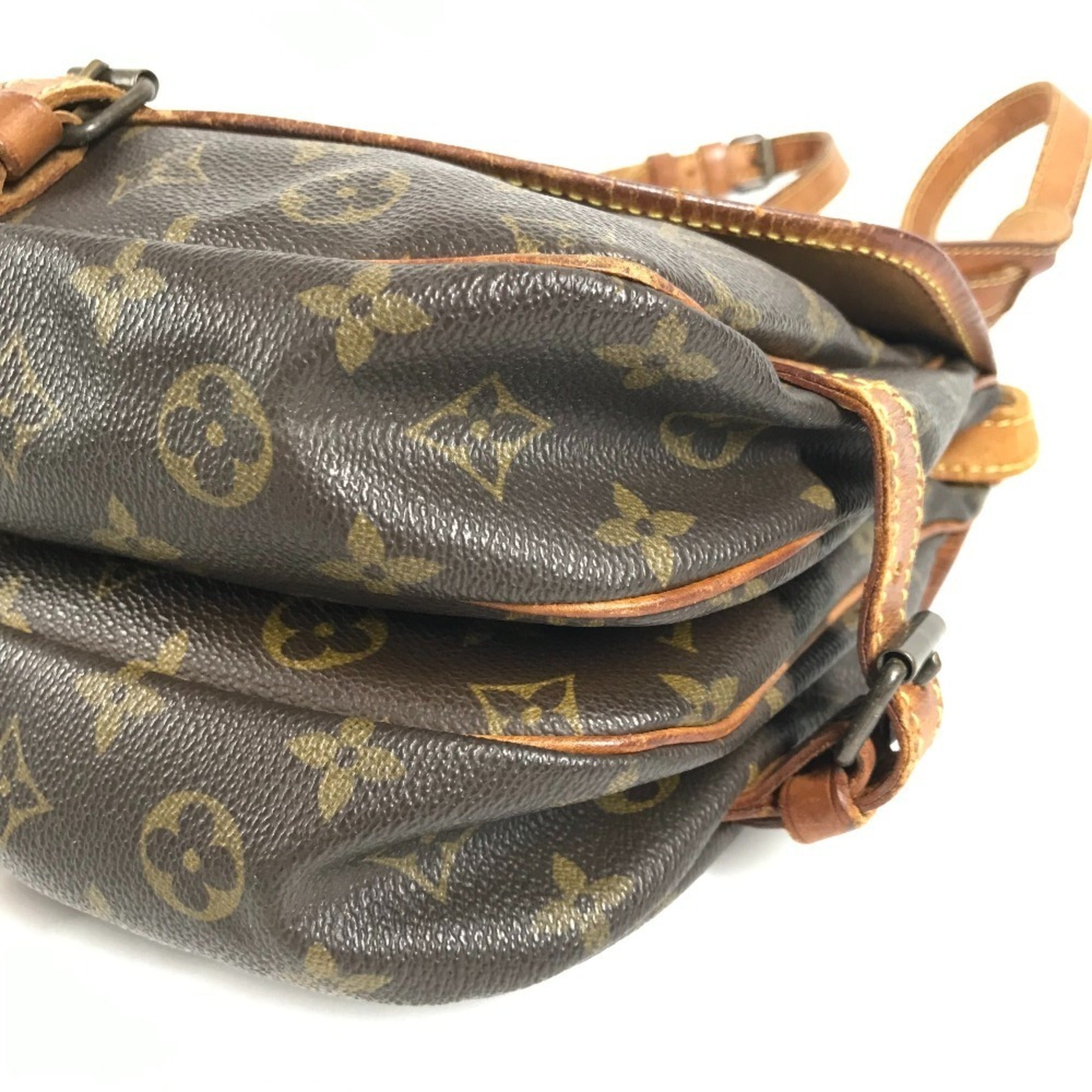 Louis Vuitton Brown Monogram Shoulder Bag (Pre-Owned)