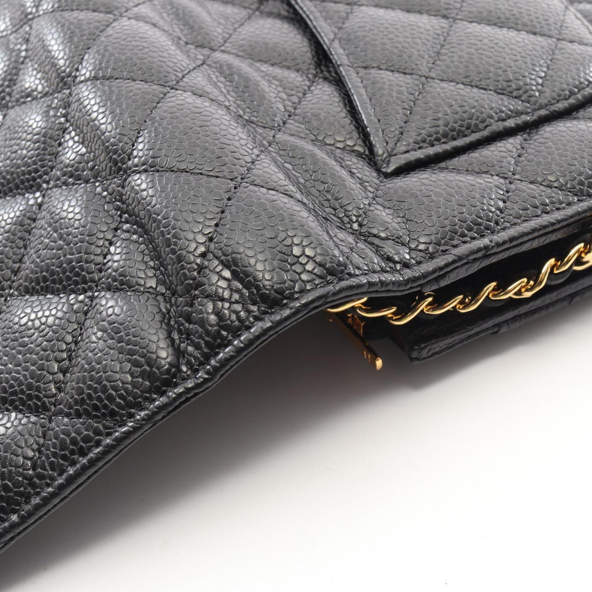 Chanel Black Grained Calfskin Handbag Shoulder Bag (Pre-Owned)