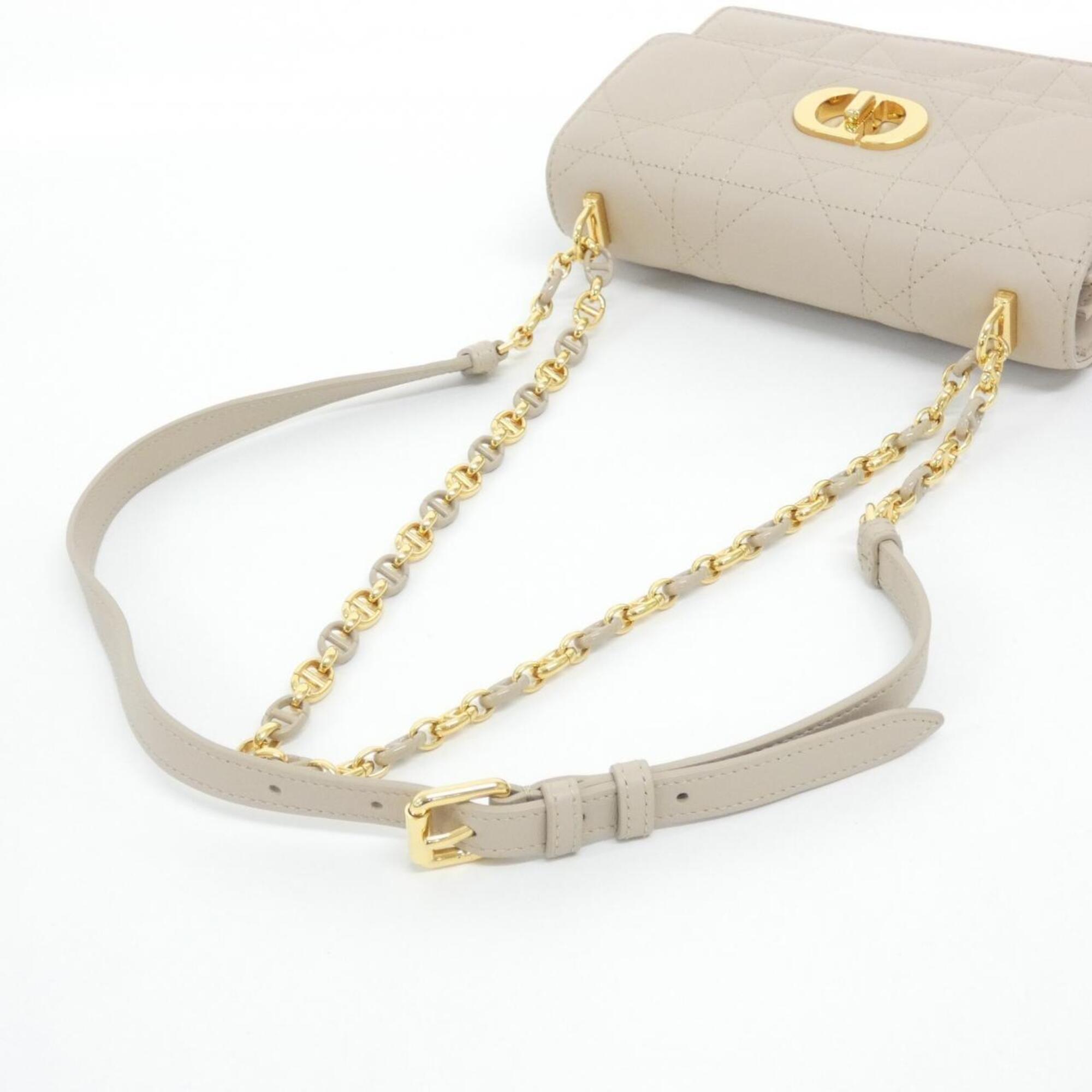 Christian Dior Beige Leather Handbag (Pre-Owned)