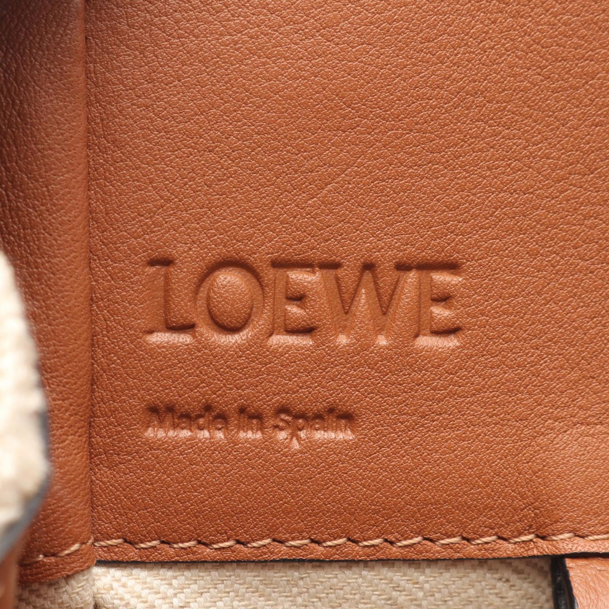 Loewe Brown White Leather Handbag (Pre-Owned)