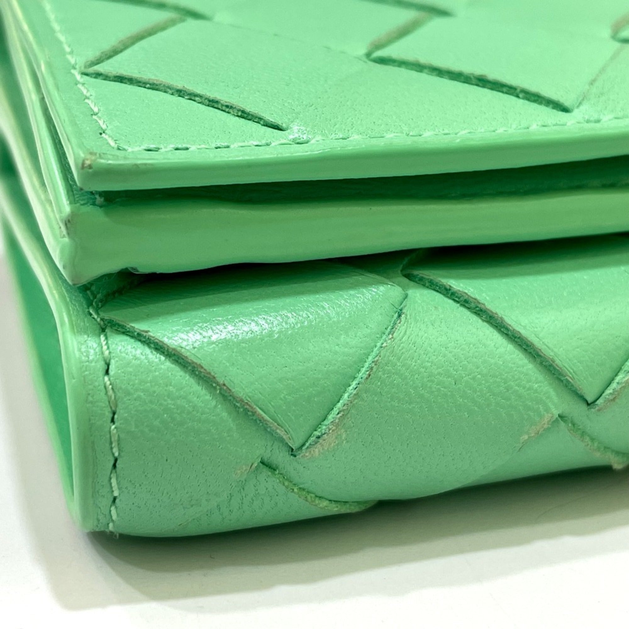 Bottega Veneta Green Leather Wallet (Tri-Fold) (Pre-Owned)