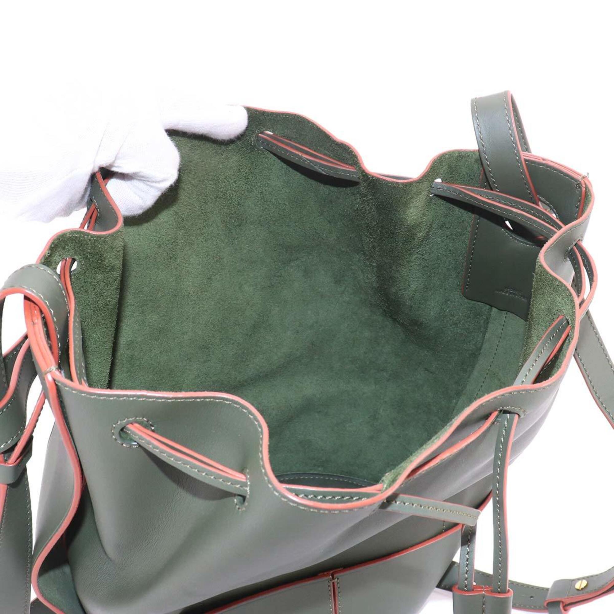 Loewe Green Leather Handbag Shoulder Bag (Pre-Owned)