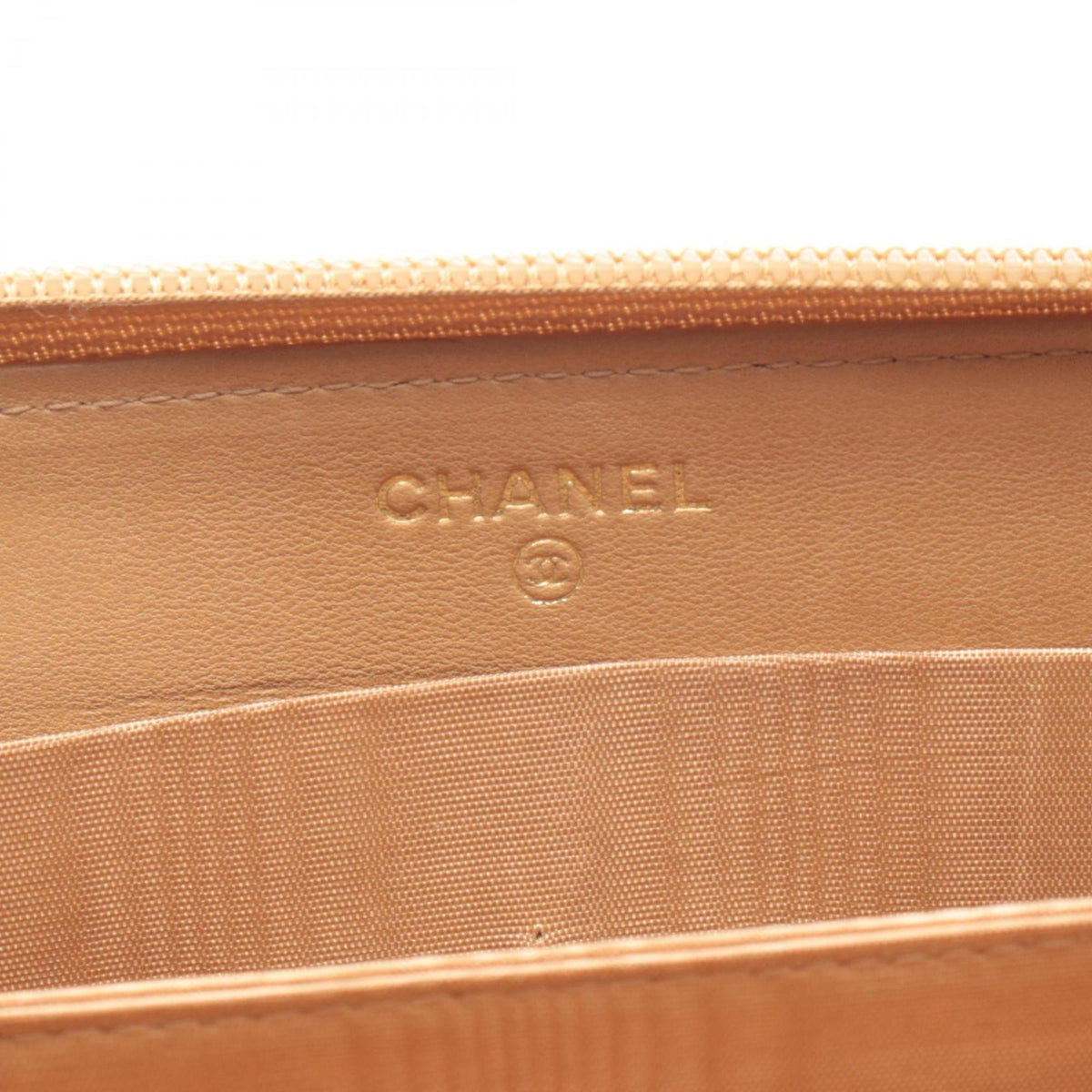 Chanel Brown Leather Long Wallet (Bi-Fold) (Pre-Owned)