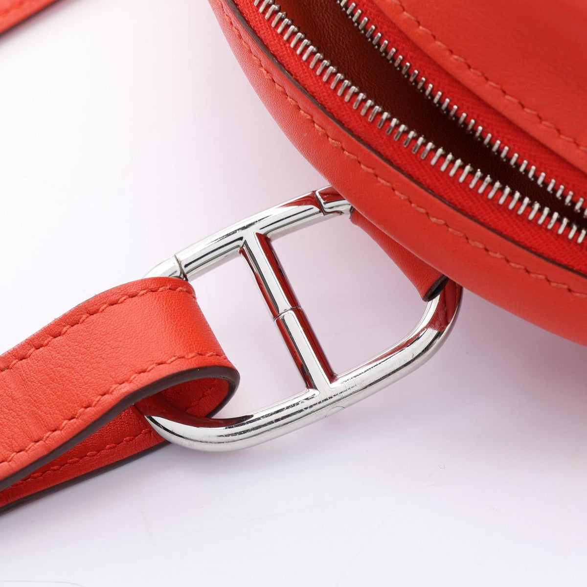 Hermes Red Color Swift Leather Fanny Pack Handbag (Pre-Owned)