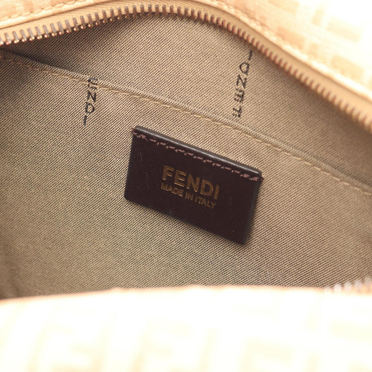 Fendi Beige Coated Canvas Leather Shoulder Bag (Pre-Owned)