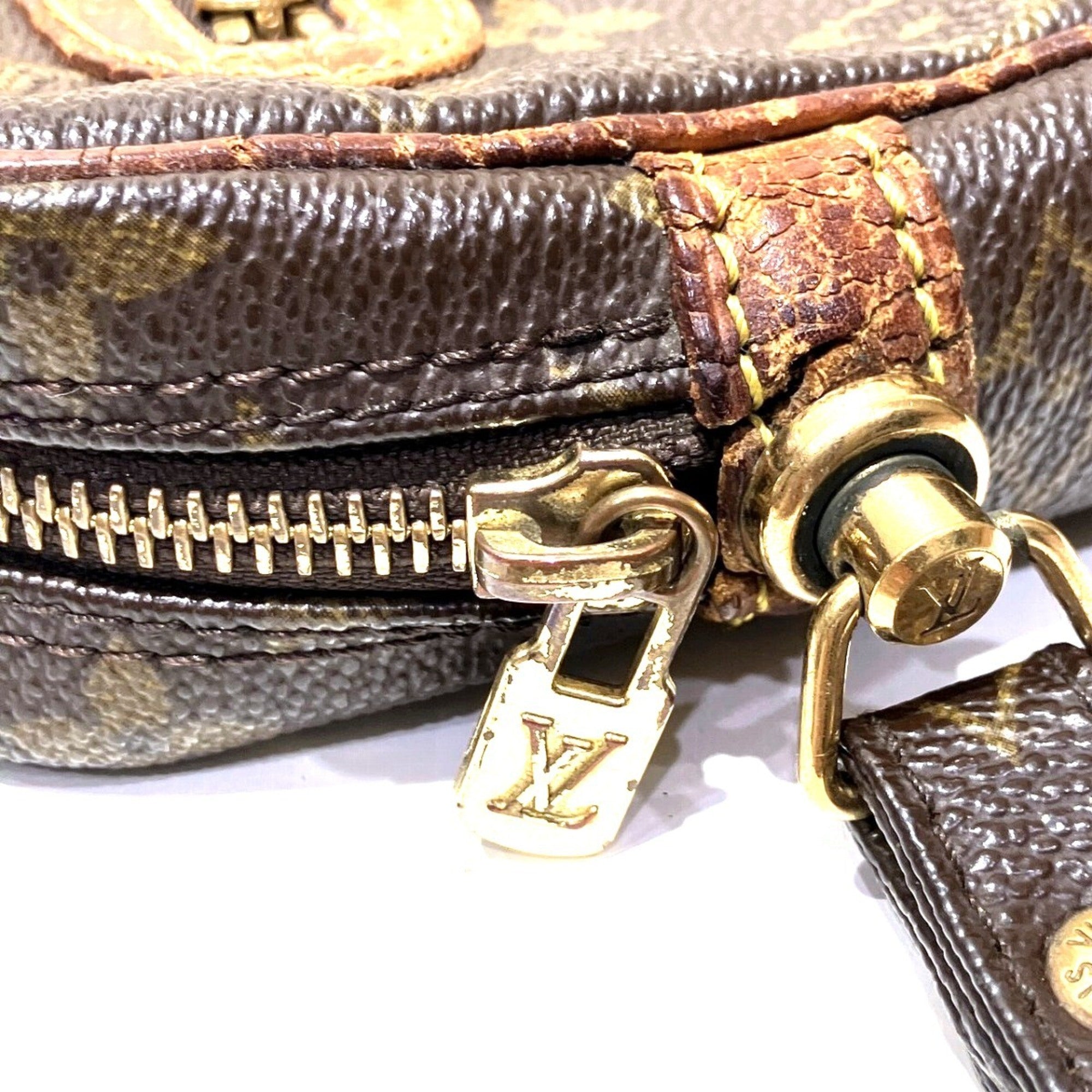 Louis Vuitton Brown Galle Monogram (Pre-Owned)