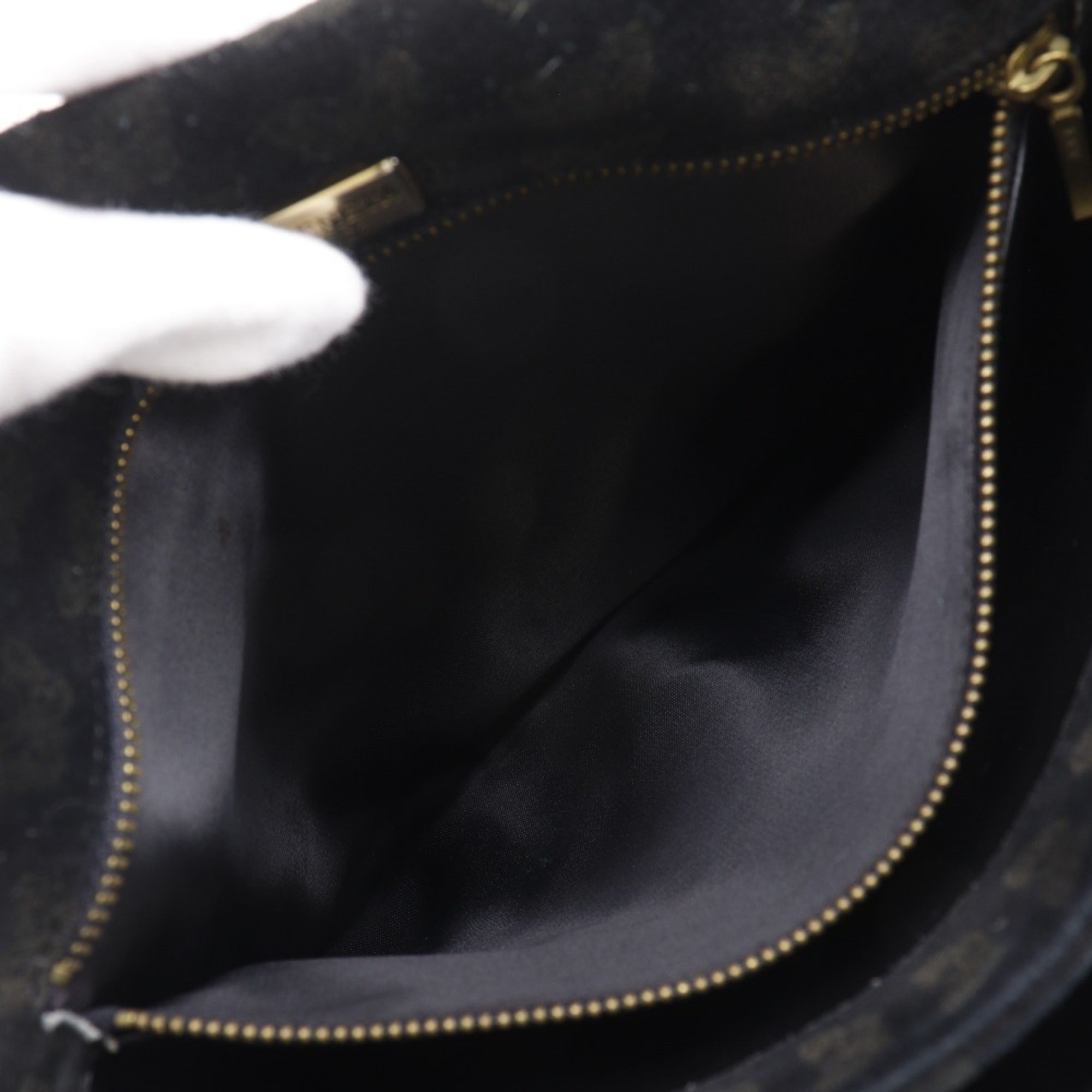 Bottega Veneta Black Suede Shoulder Bag Tote Bag (Pre-Owned)
