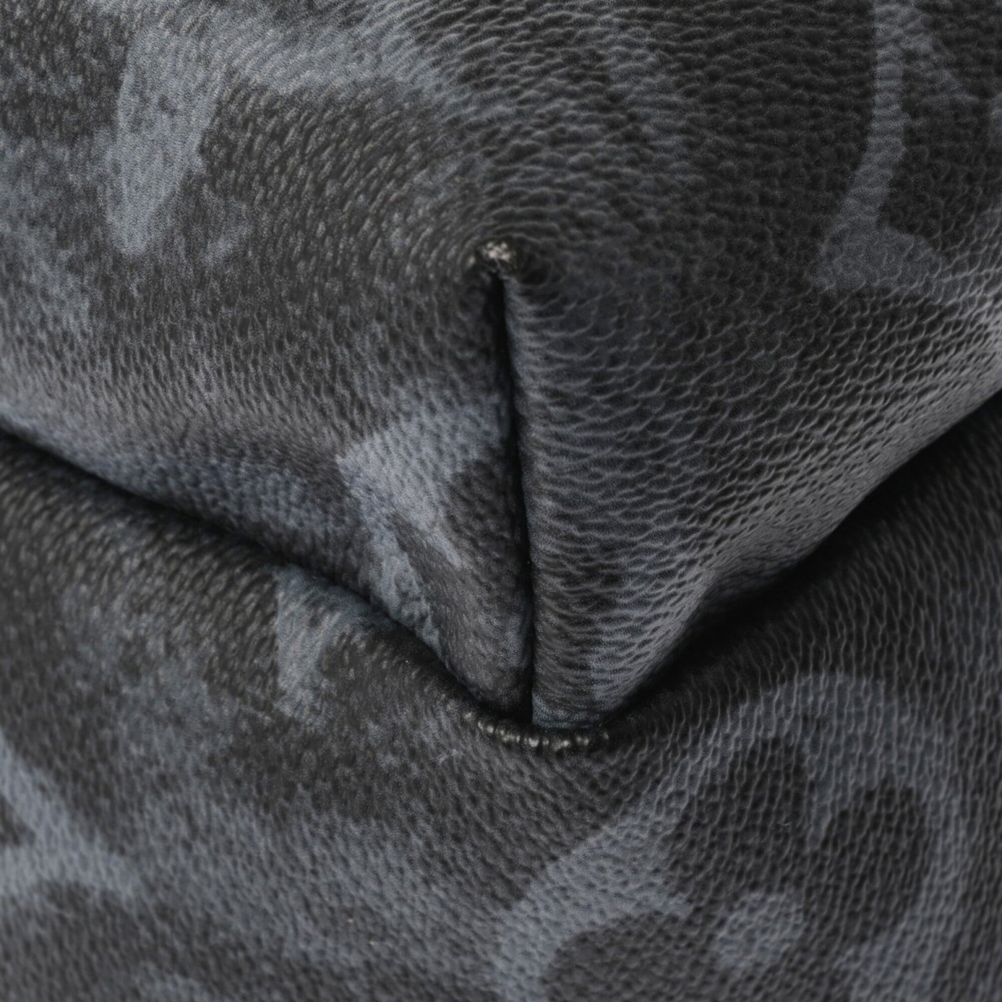 Louis Vuitton Noir Monogram Backpack (Pre-Owned)