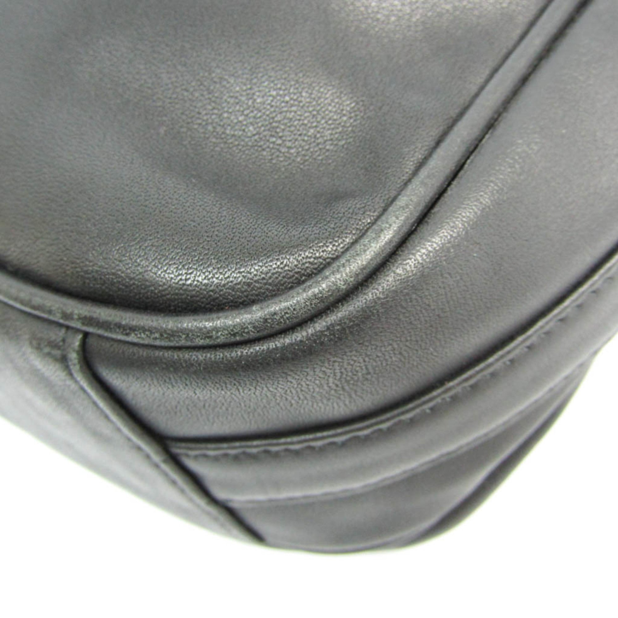 Coach Black Leather Shoulder Bag (Pre-Owned)