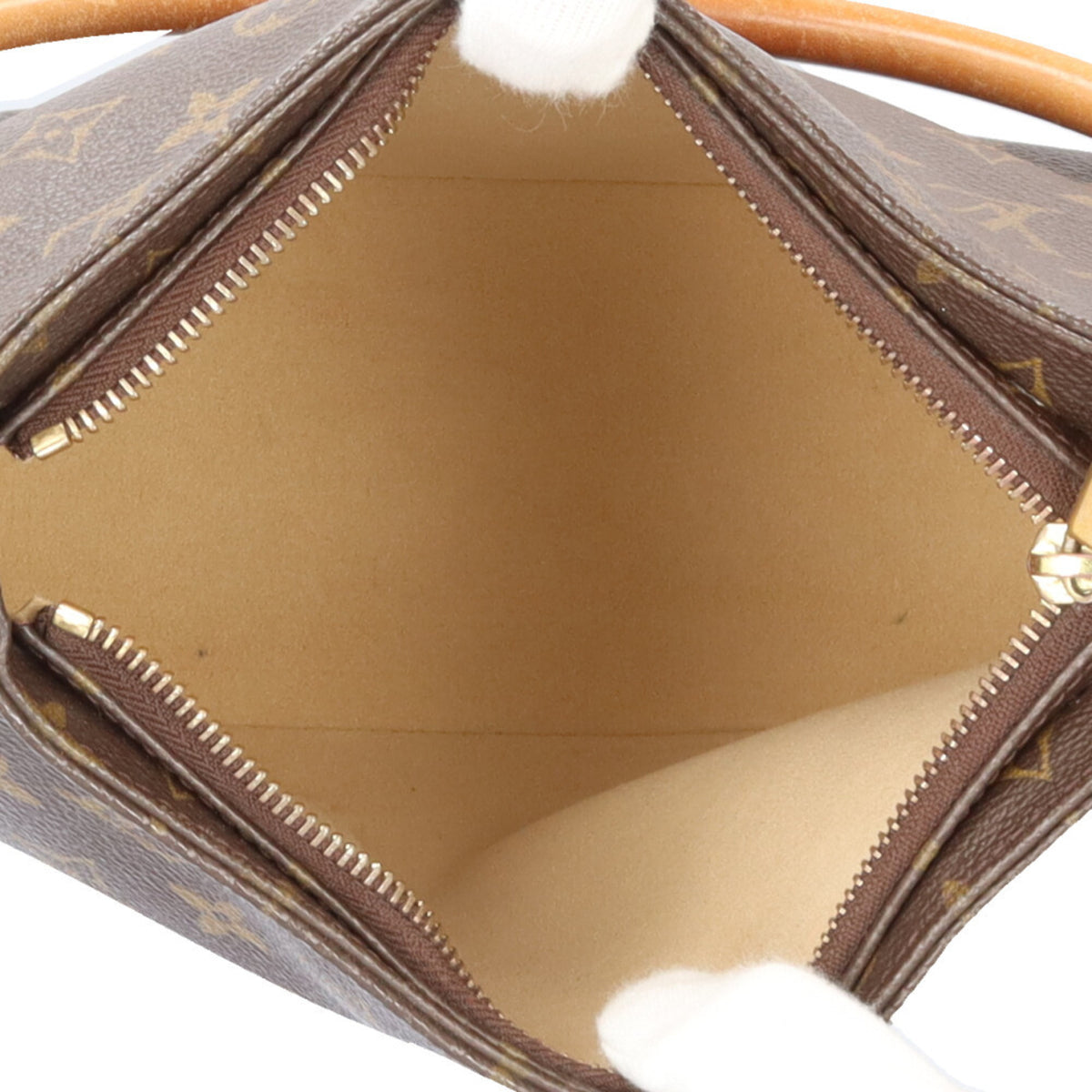 Louis Vuitton Brown Monogram Canvas Shoulder Bag (Pre-Owned)
