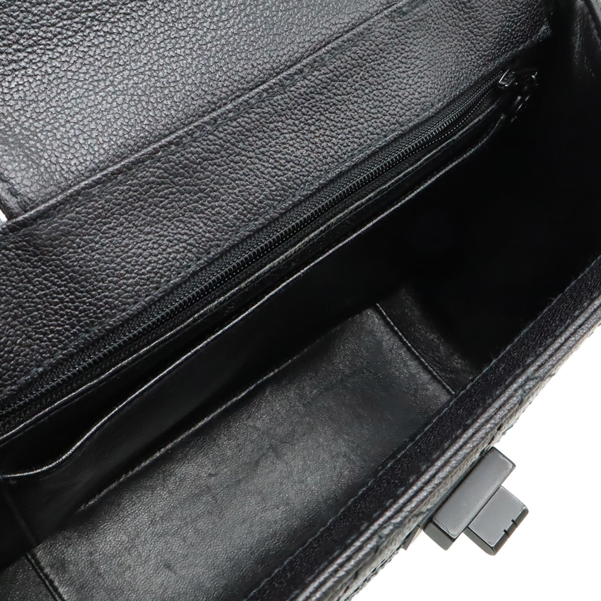 Chanel Black Leather Shoulder Bag Tote Bag (Pre-Owned)