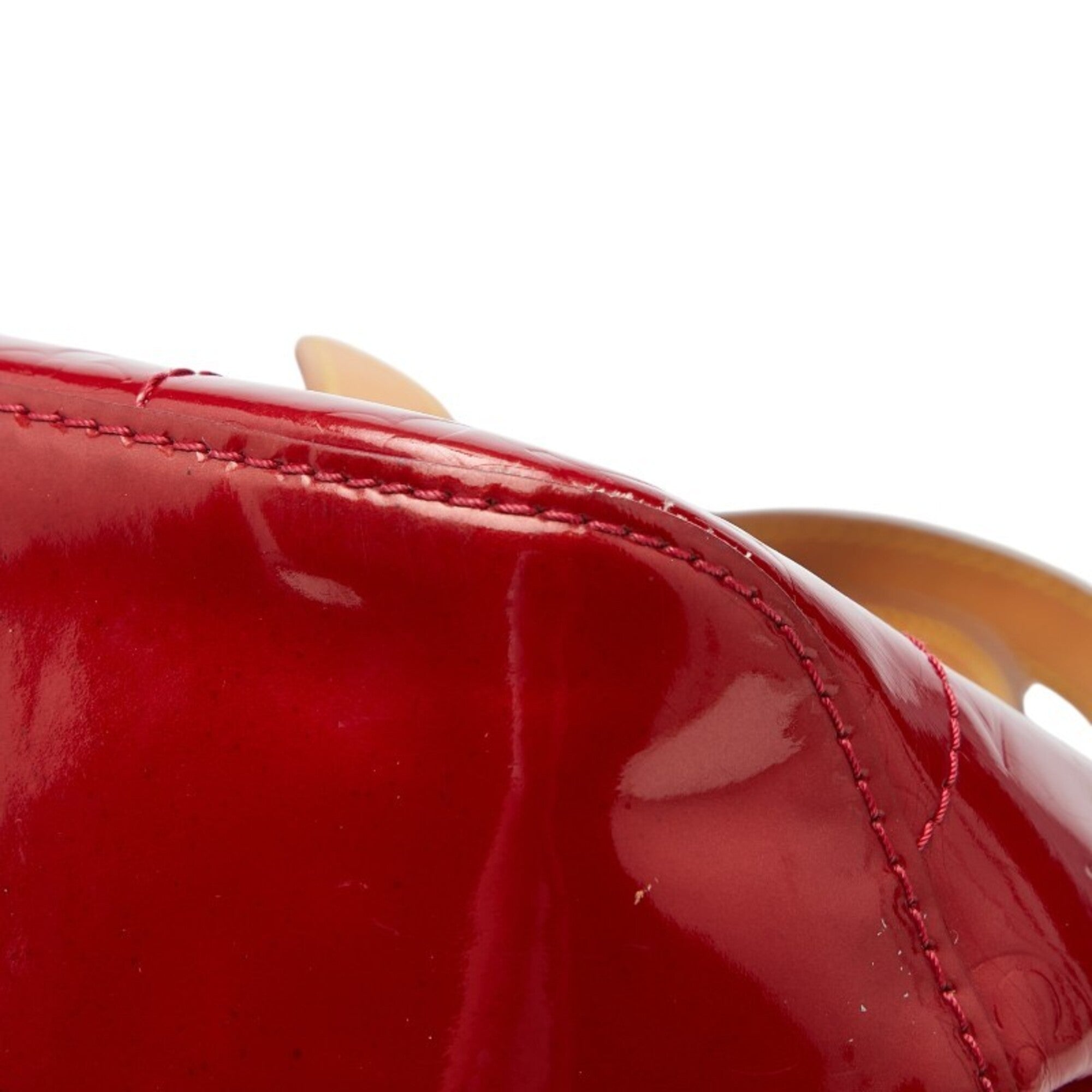 Louis Vuitton Pomme D'amour Red Color Patent Leather Handbag (Pre-Owned)