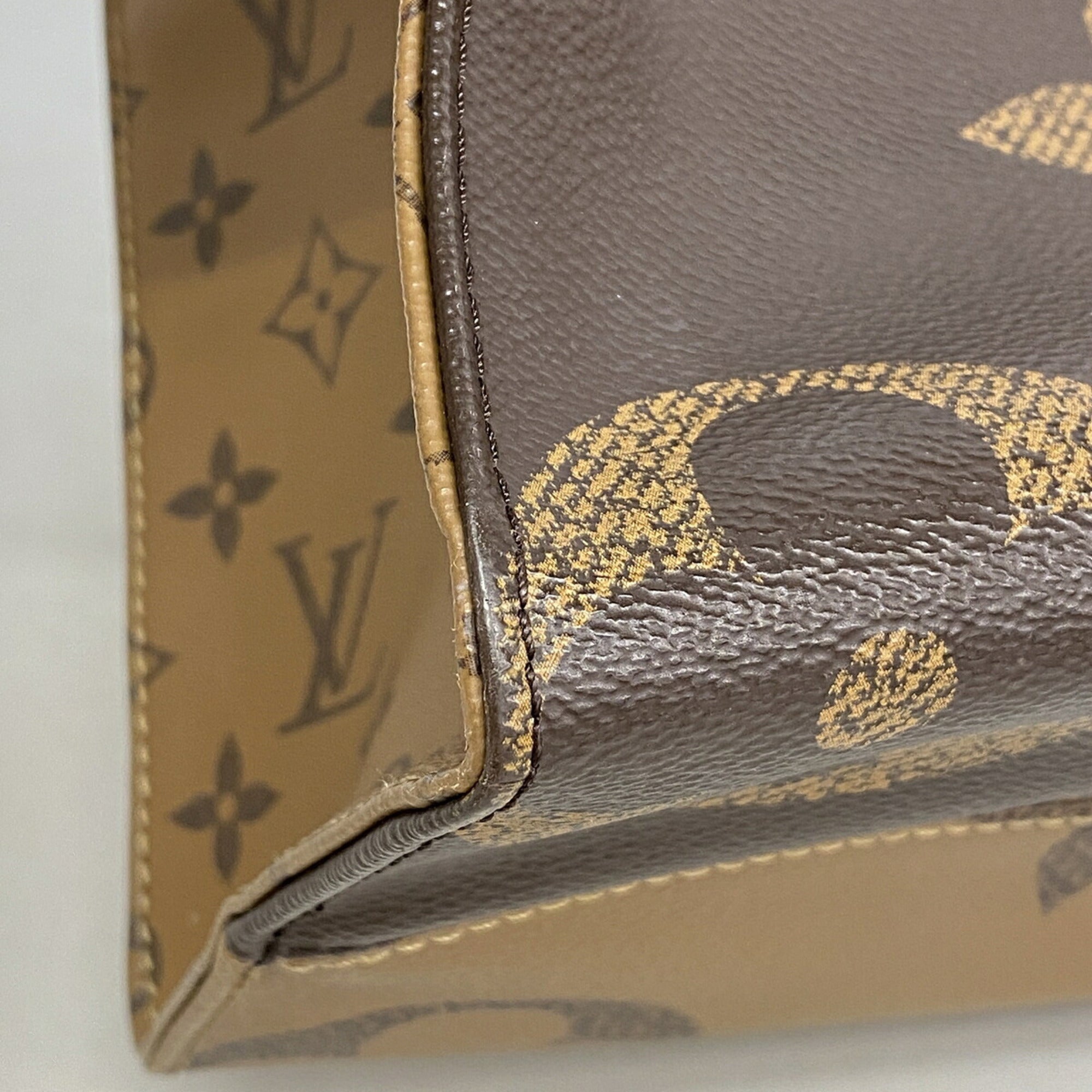 Louis Vuitton Brown Tote Bag (Pre-Owned)