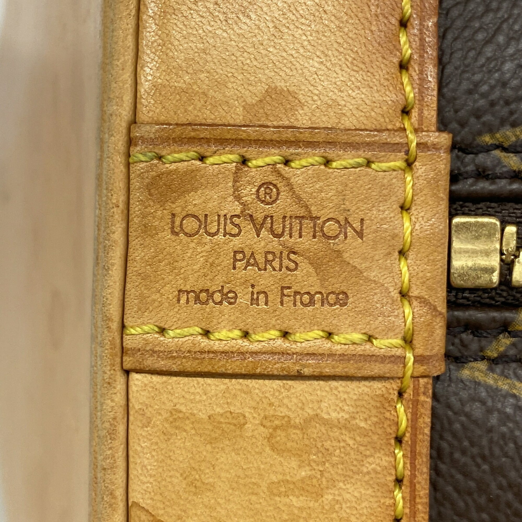 Louis Vuitton Brown Handbag (Pre-Owned)