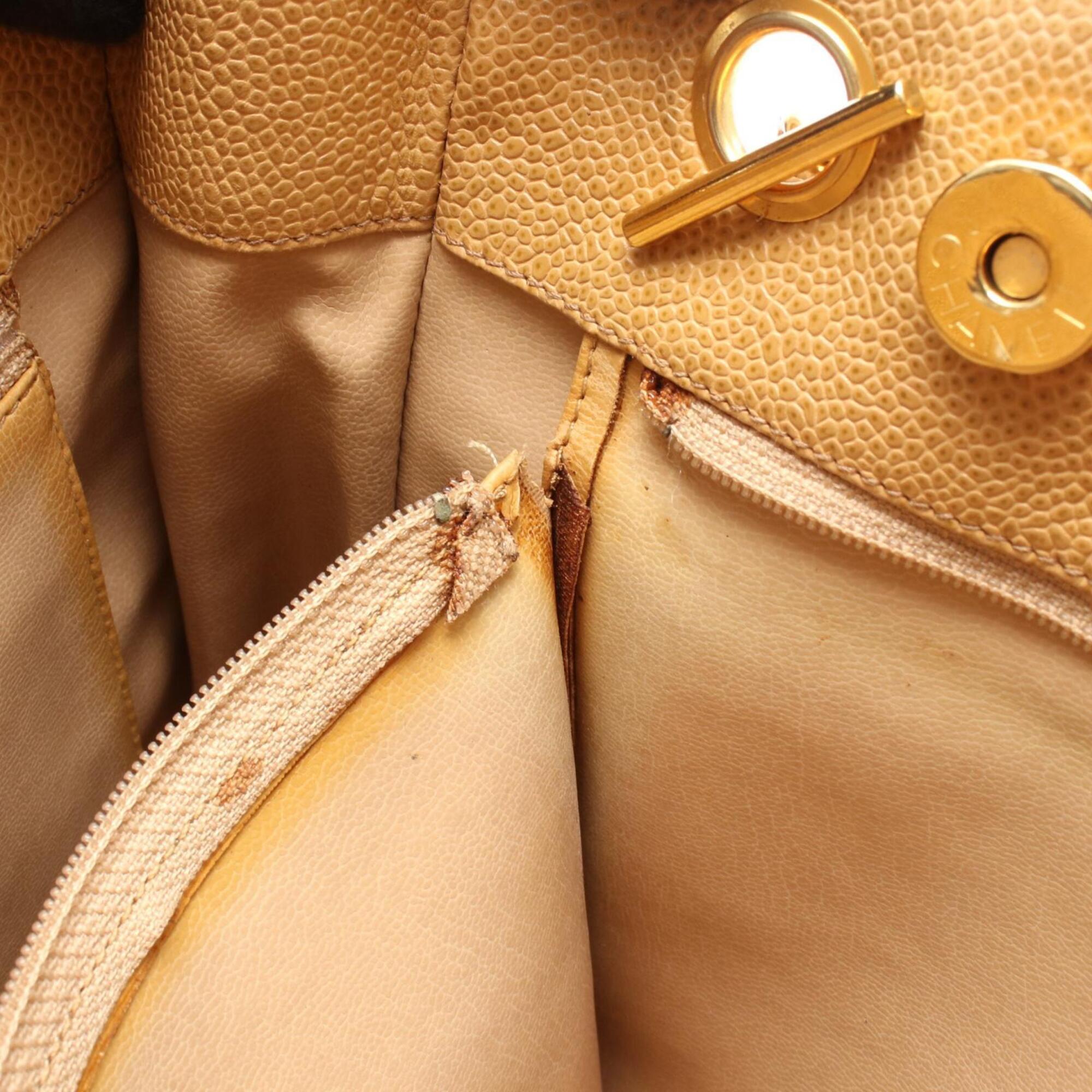 Chanel Beige Grained Calfskin Handbag Tote Bag (Pre-Owned)