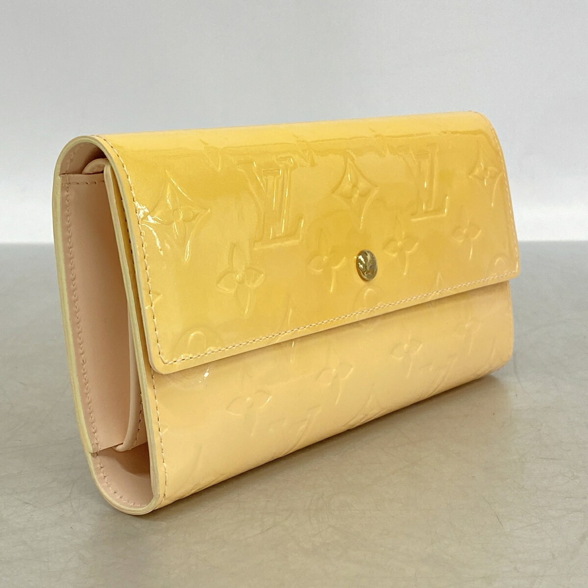 Louis Vuitton Pink Long Wallet (Tri-Fold) (Pre-Owned)