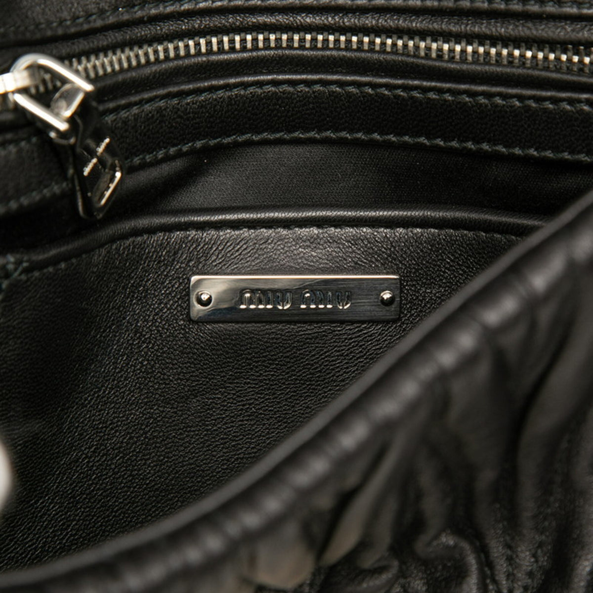 Miu Miu Black Leather Handbag (Pre-Owned)
