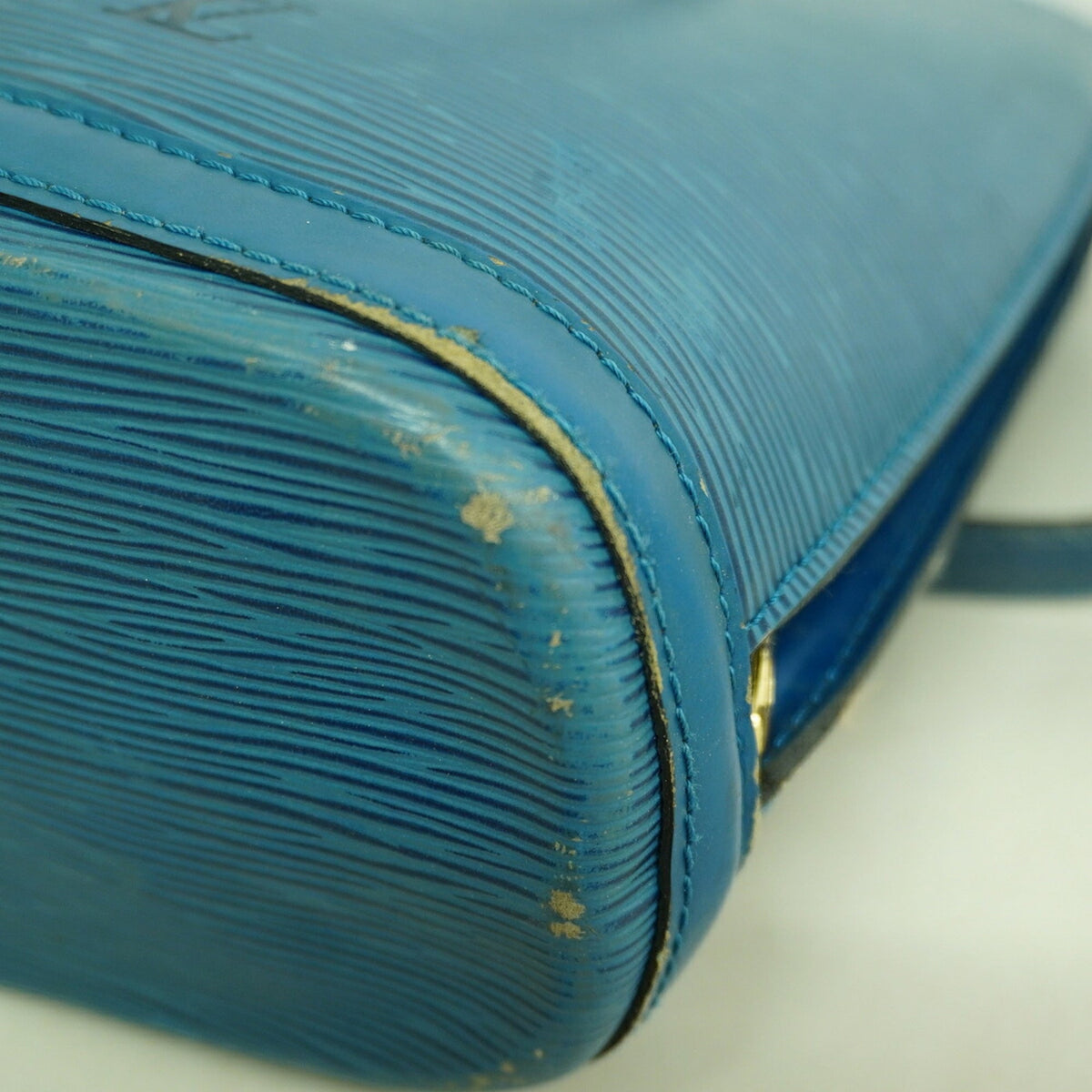 Louis Vuitton Toledo Blue Shoulder Bag (Pre-Owned)