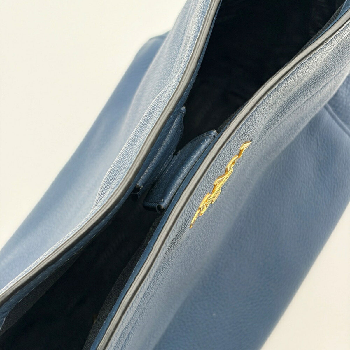 Prada Blue Leather Shoulder Bag Tote Bag (Pre-Owned)