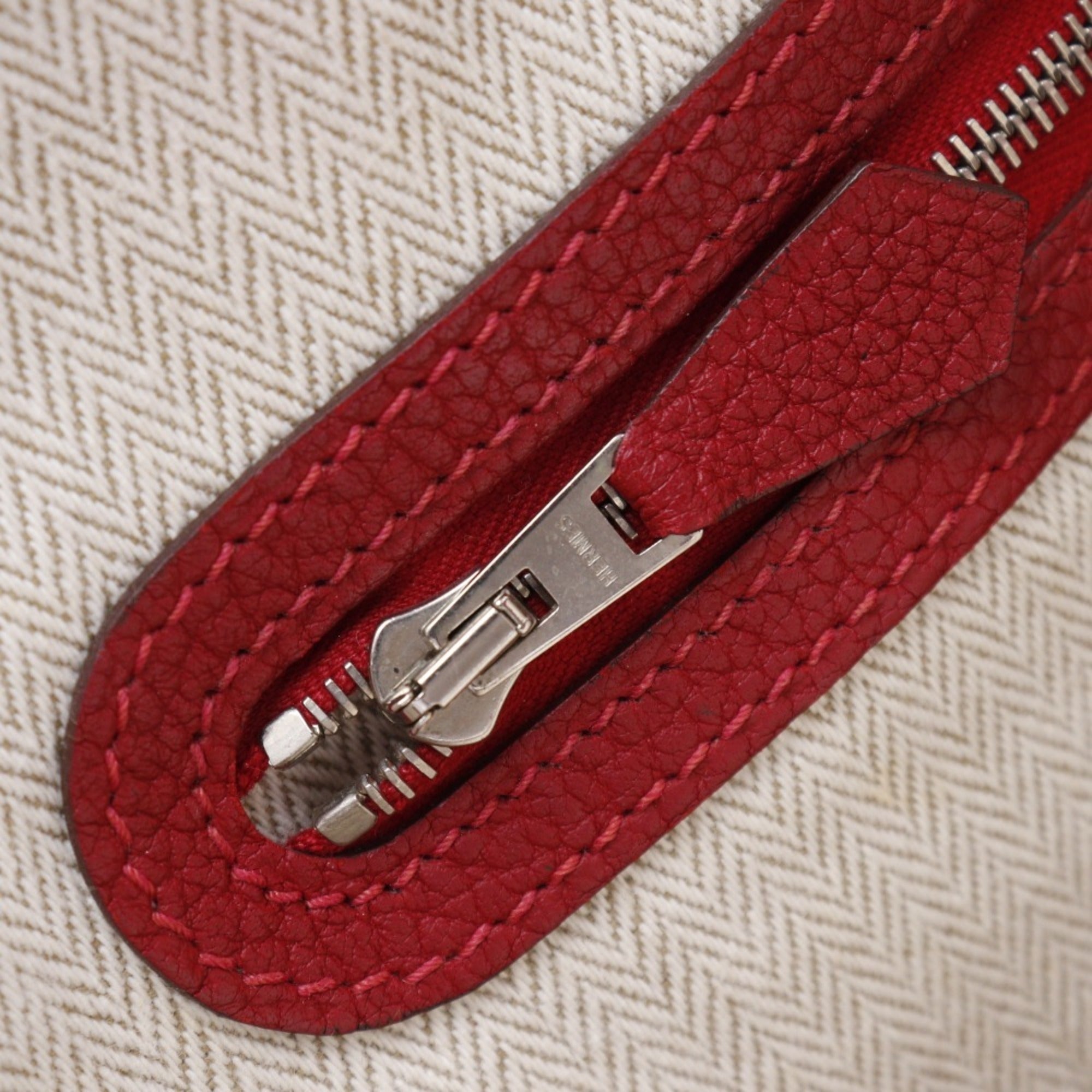 Hermes Garden Red Color Negonda Leather Handbag (Pre-Owned)