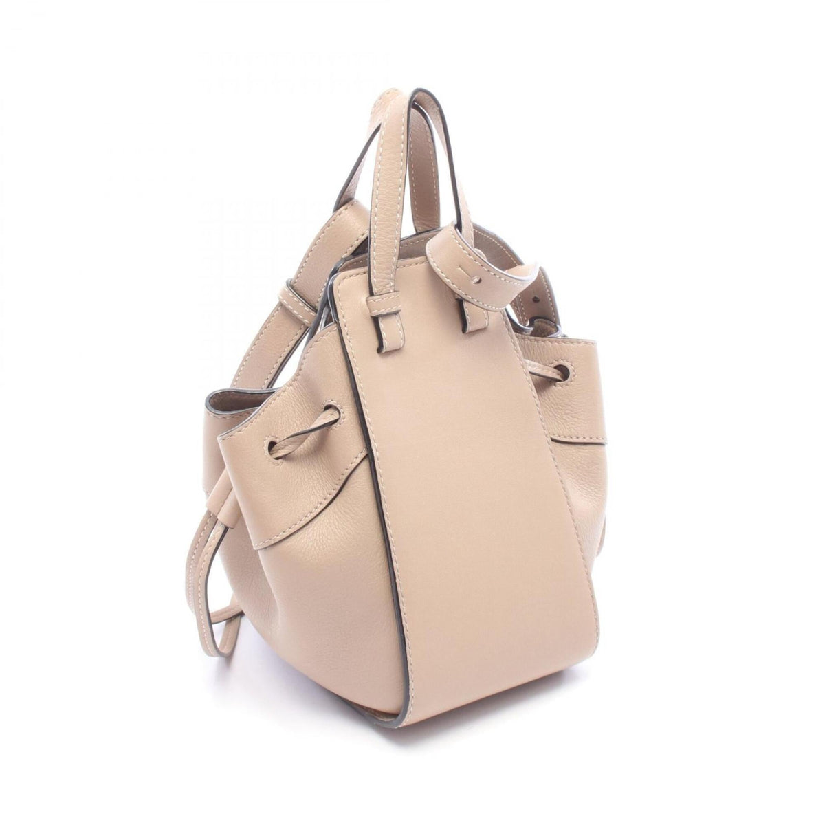 Loewe Beige Leather Handbag (Pre-Owned)