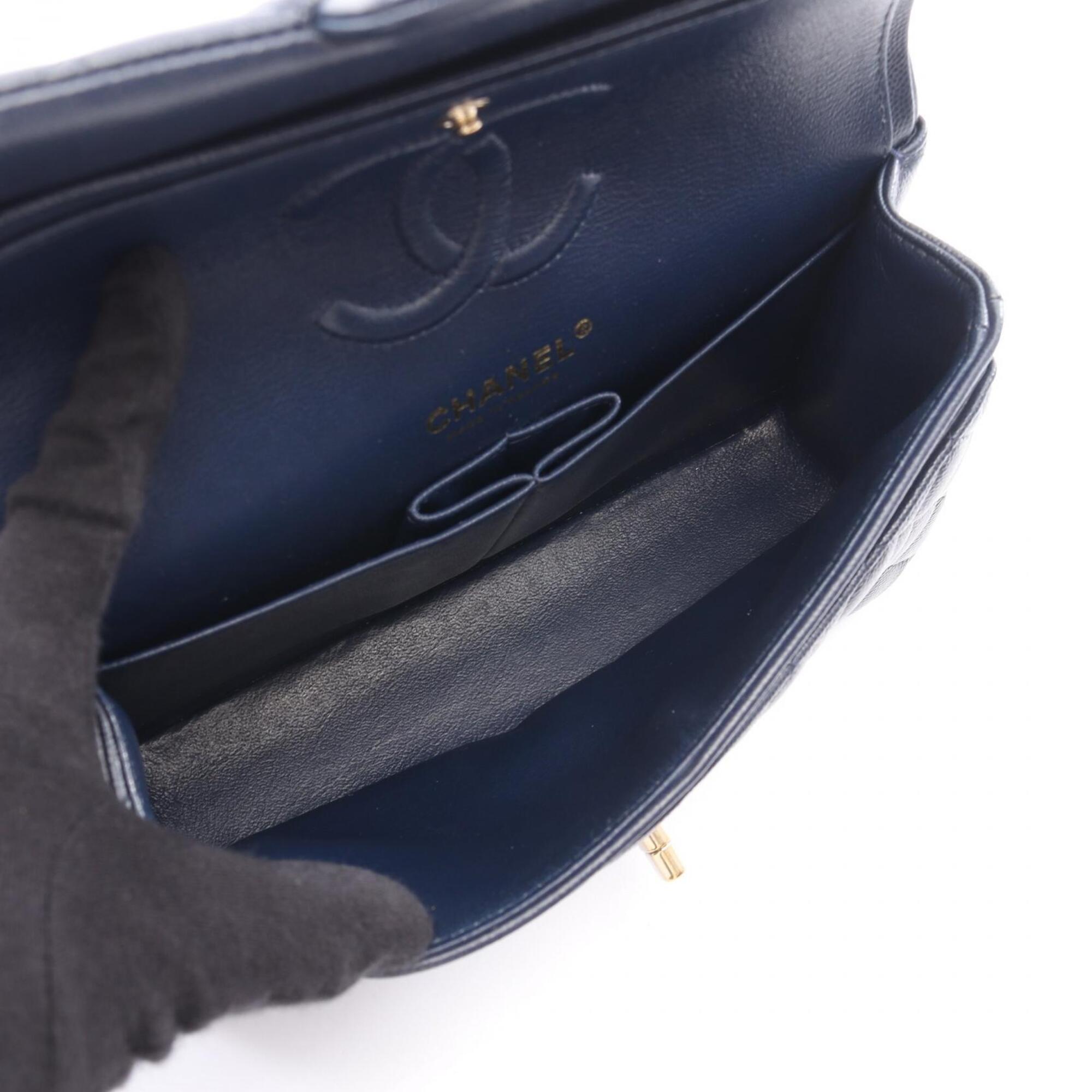 Chanel Navy Grained Calfskin Handbag Shoulder Bag (Pre-Owned)