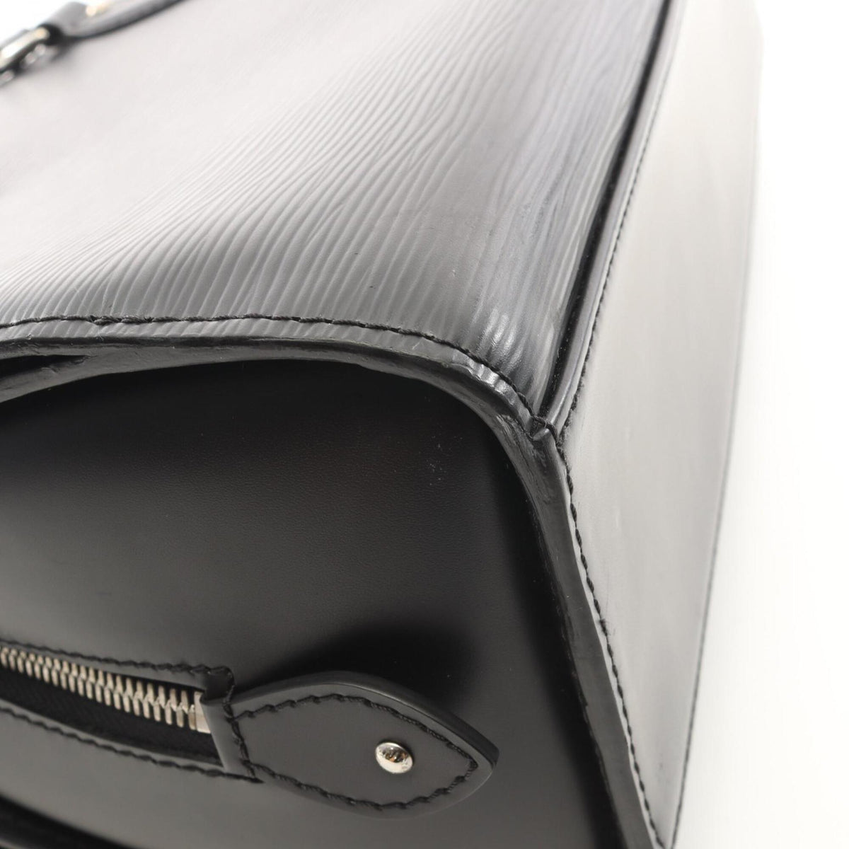 Louis Vuitton Black Noir Epi Leather Handbag (Pre-Owned)
