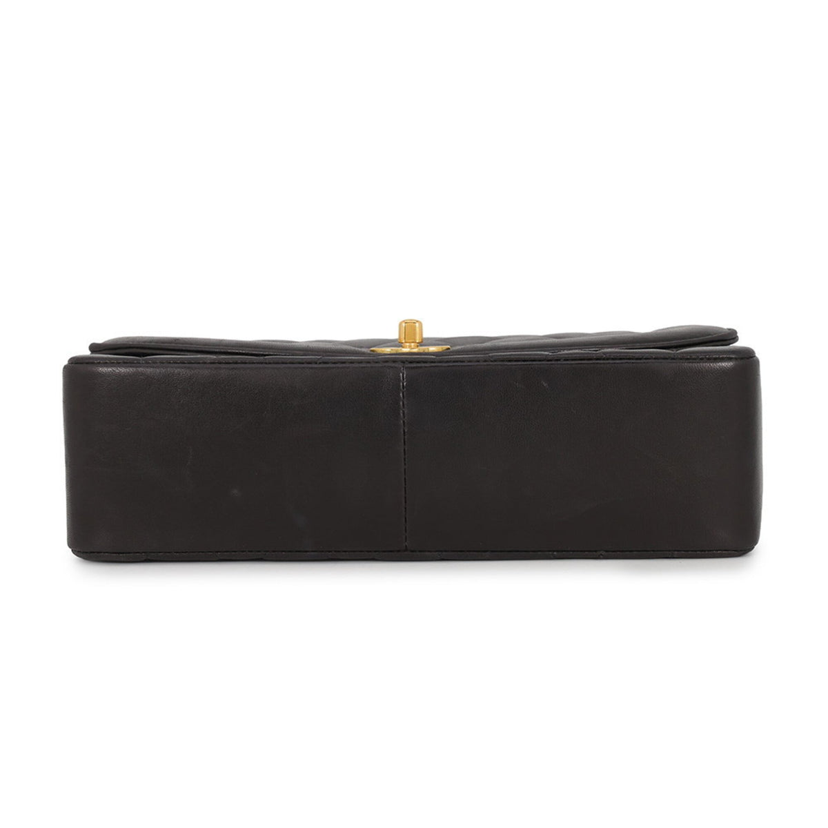 Chanel Matelasse Black Leather Shoulder Bag (Pre-Owned)