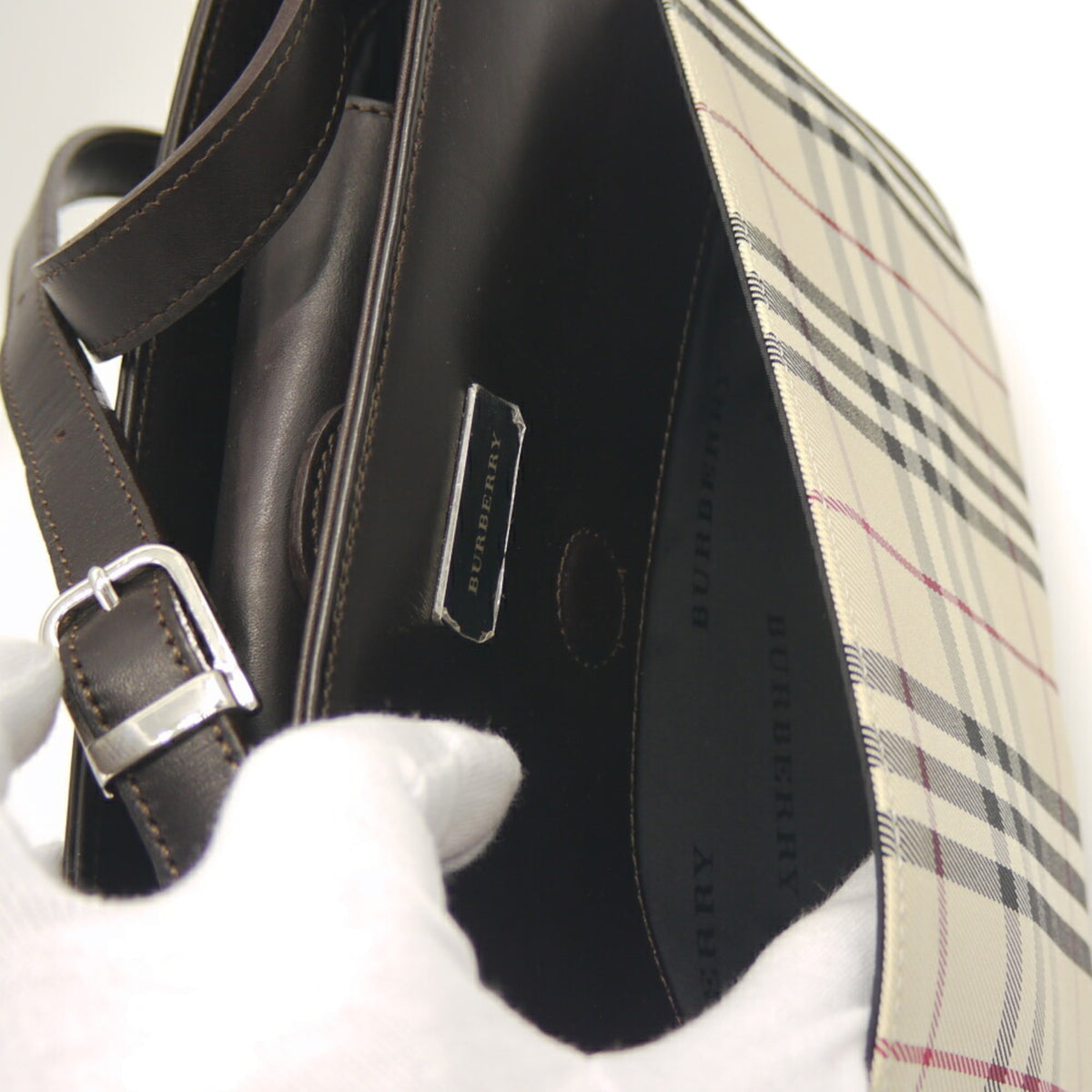 Burberry Beige Canvas Leather Shoulder Bag (Pre-Owned)