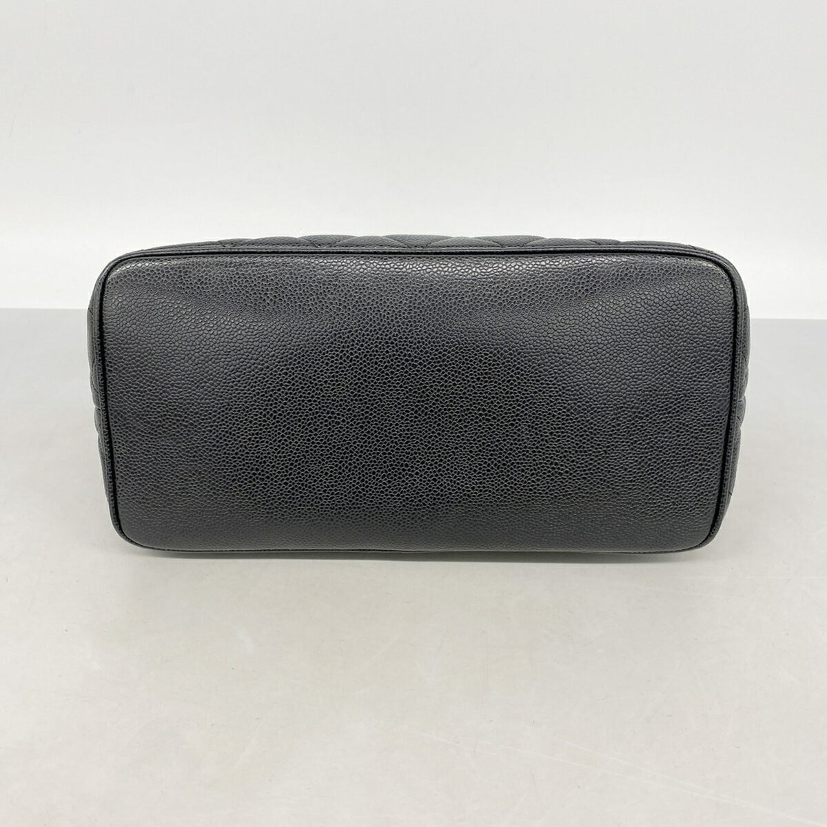 Chanel Black Grained Calfskin Tote Bag (Pre-Owned)