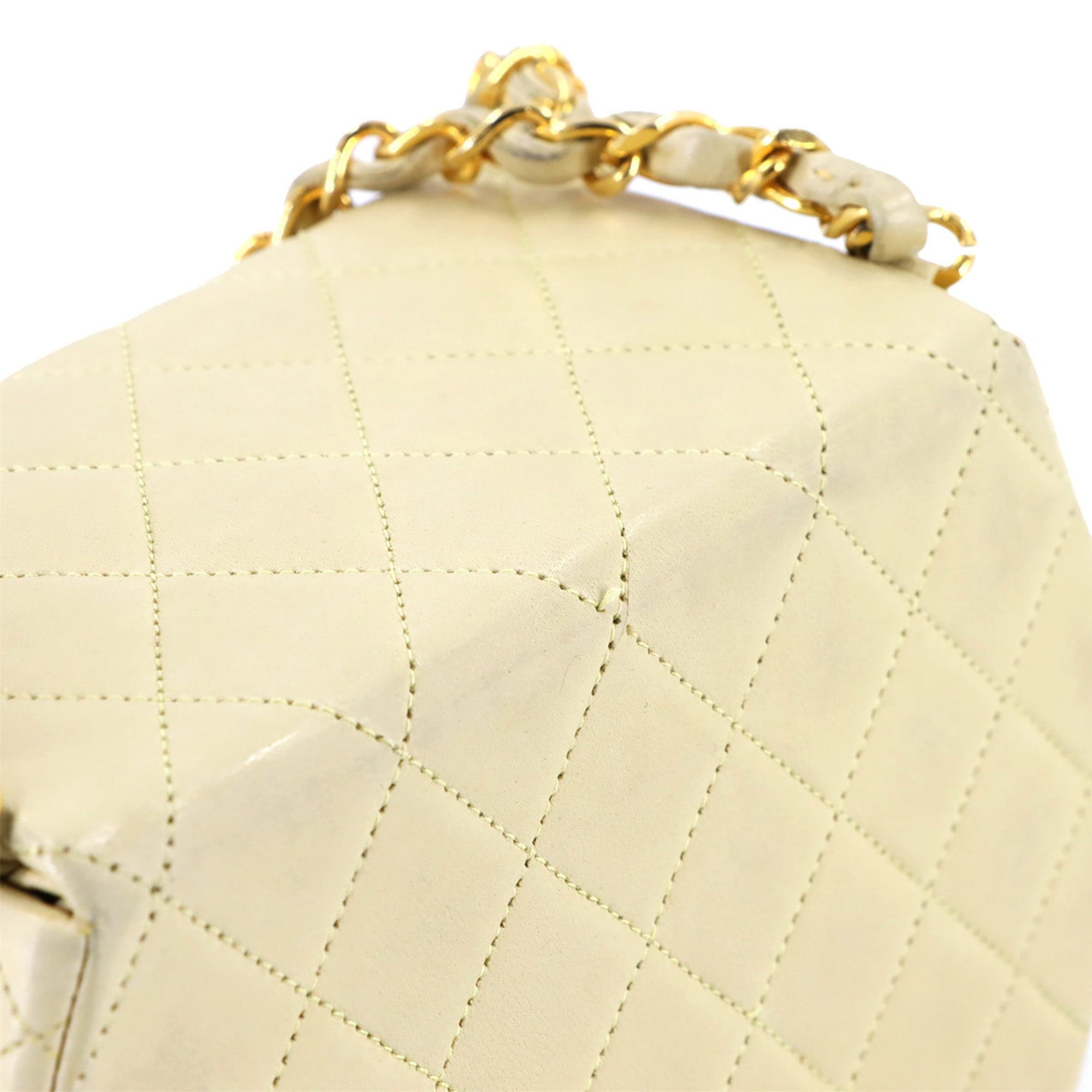 Chanel Yellow Leather Handbag (Pre-Owned)