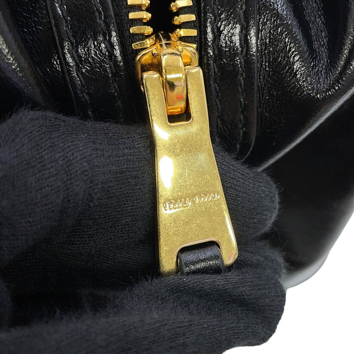 Miu Miu Black Leather Handbag (Pre-Owned)