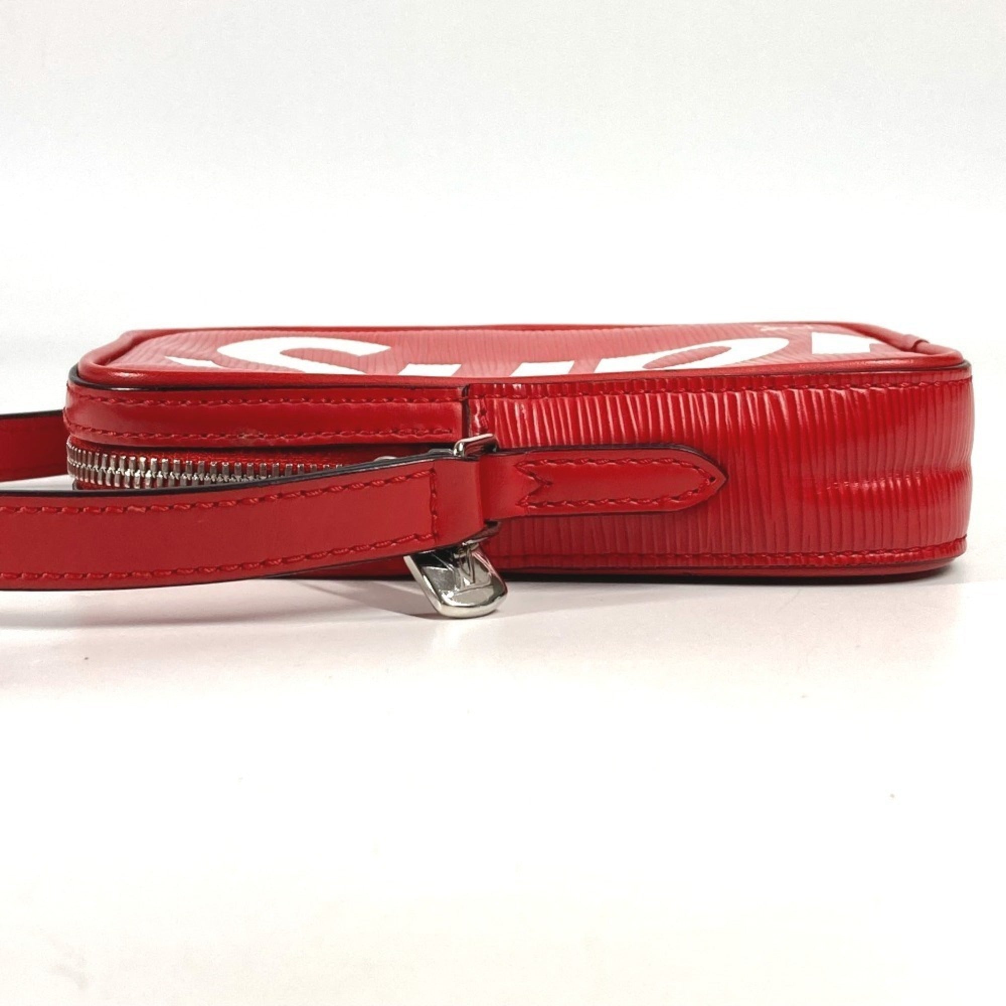 Louis Vuitton Red Color White Epi Leather Pochette Shoulder Bag (Pre-Owned)