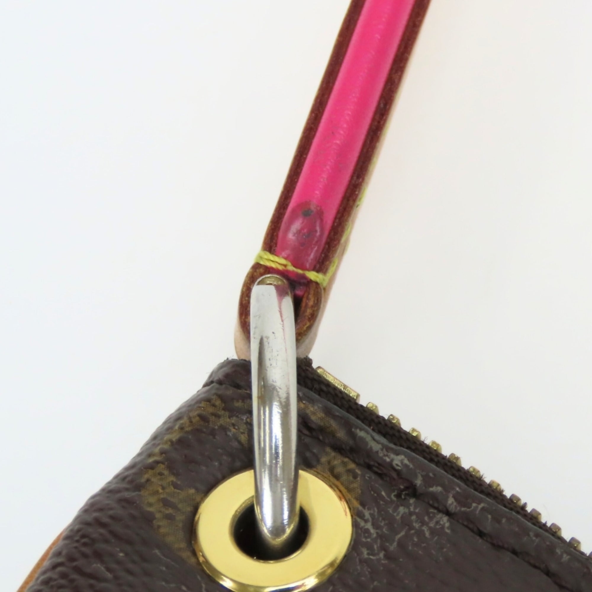 Louis Vuitton Brown Leather Shoulder Bag (Pre-Owned)