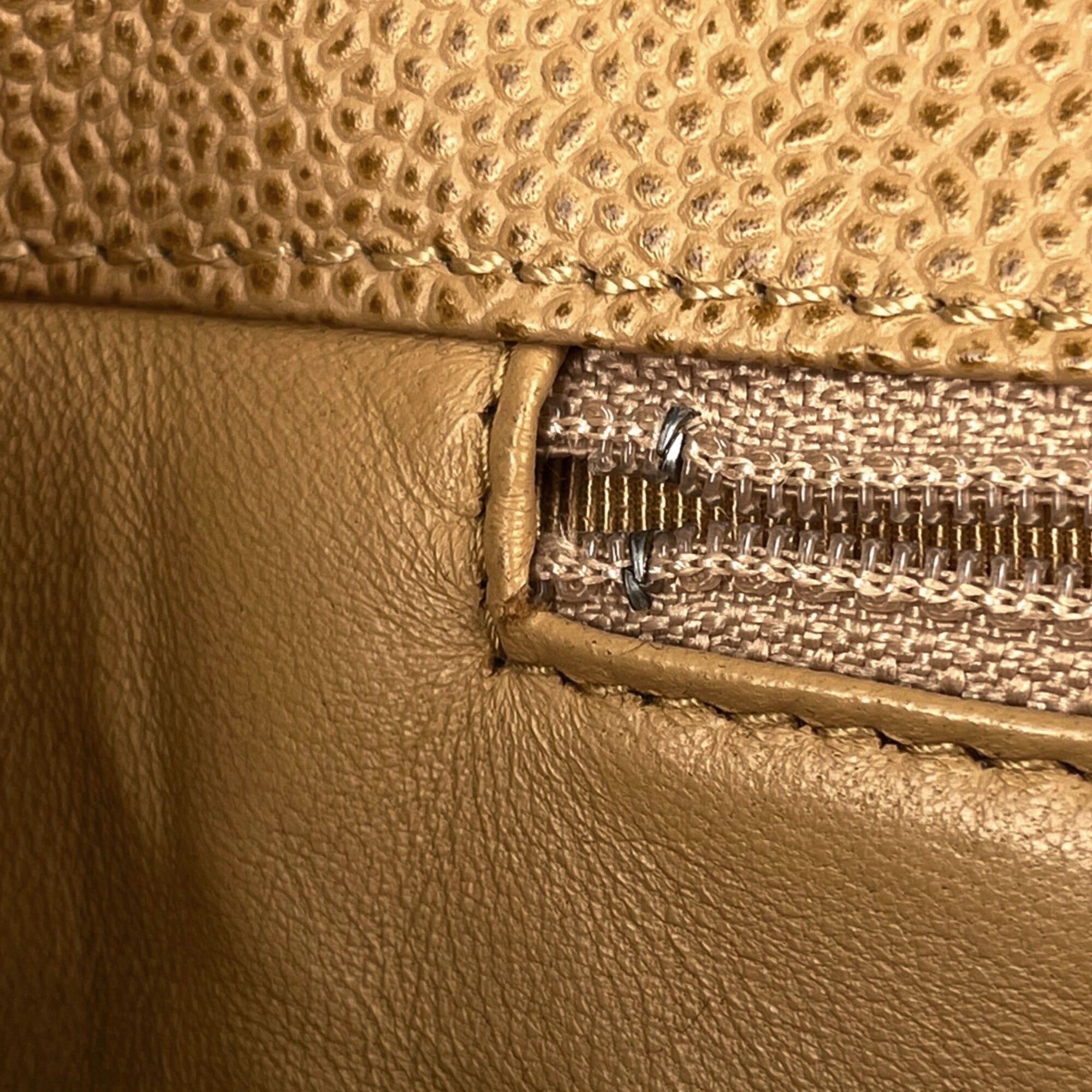 Chanel Matelasse Brown Grained Calfskin Handbag Tote Bag (Pre-Owned)