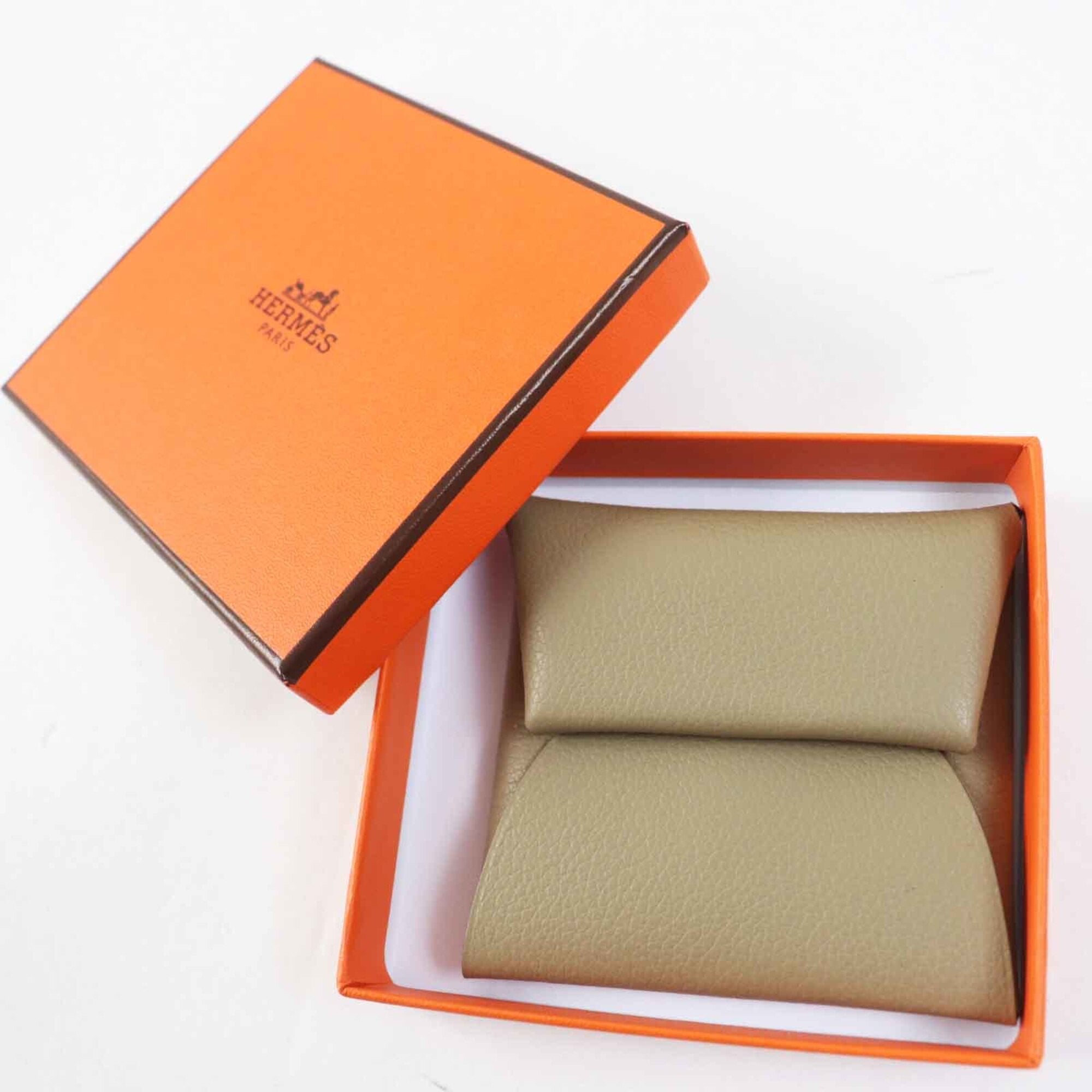 Hermes Beige Evercalf Leather Coin Purse/Coin Case (Pre-Owned)