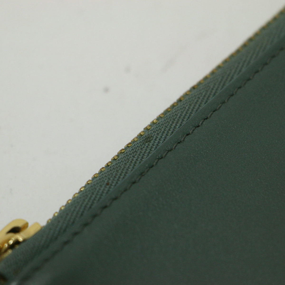 Chloé Green Leather Coin Purse/Coin Case (Pre-Owned)