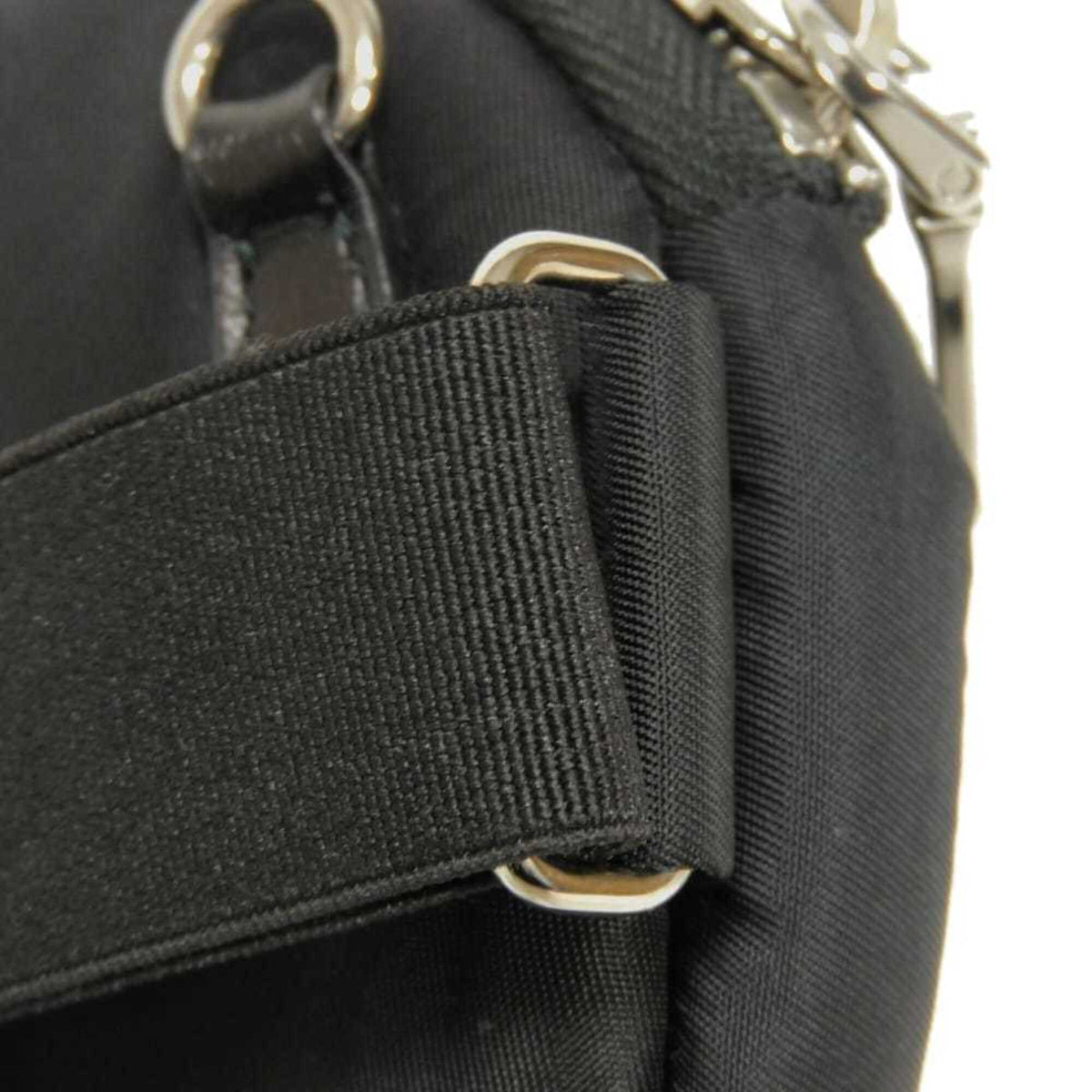 Prada Black Nylon Shoulder Bag (Pre-Owned)