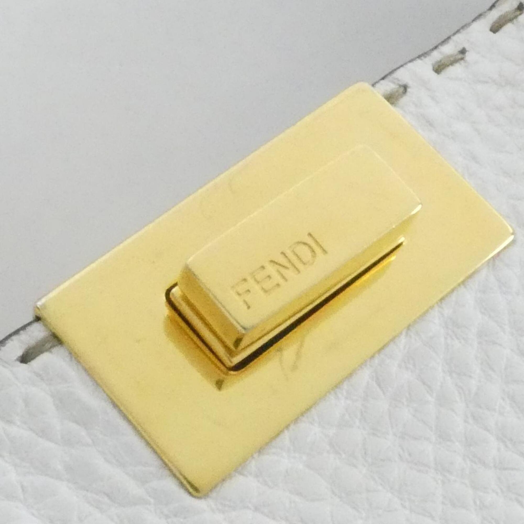 Fendi Selleria Gold Leather Handbag (Pre-Owned)