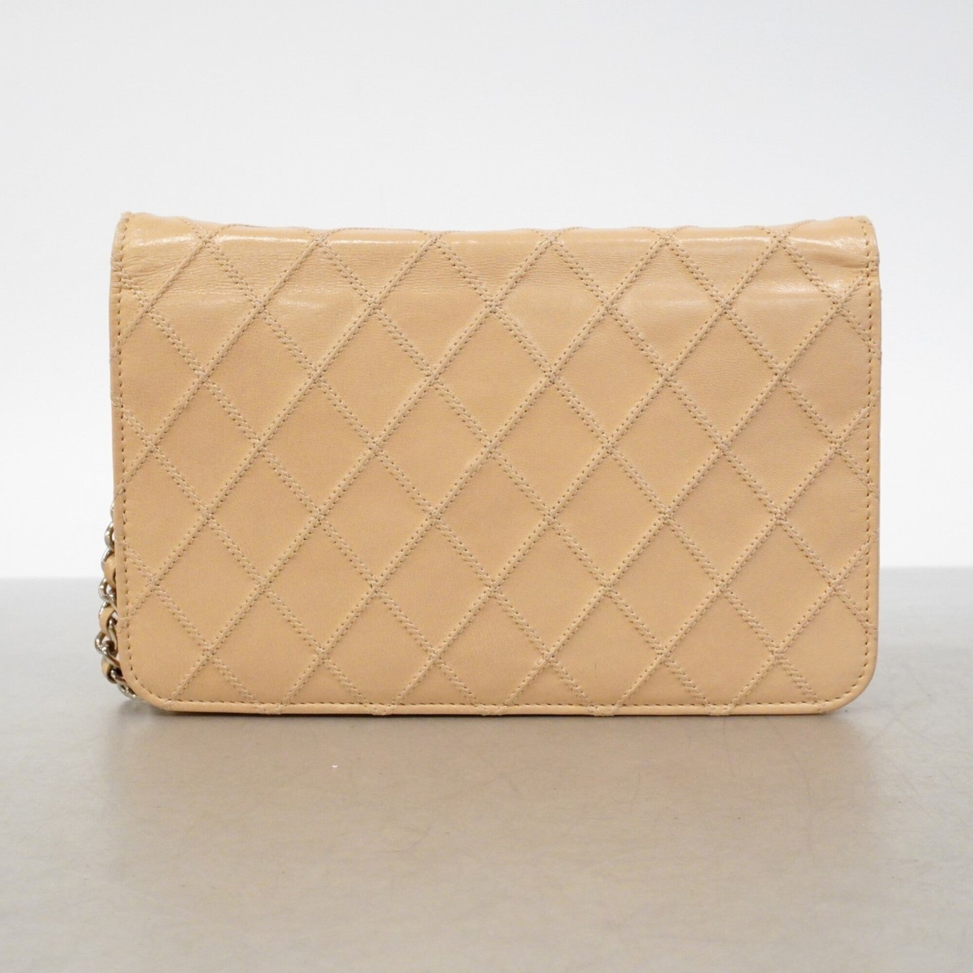 Chanel Beige Leather Chain/Shoulder Wallet (Pre-Owned)