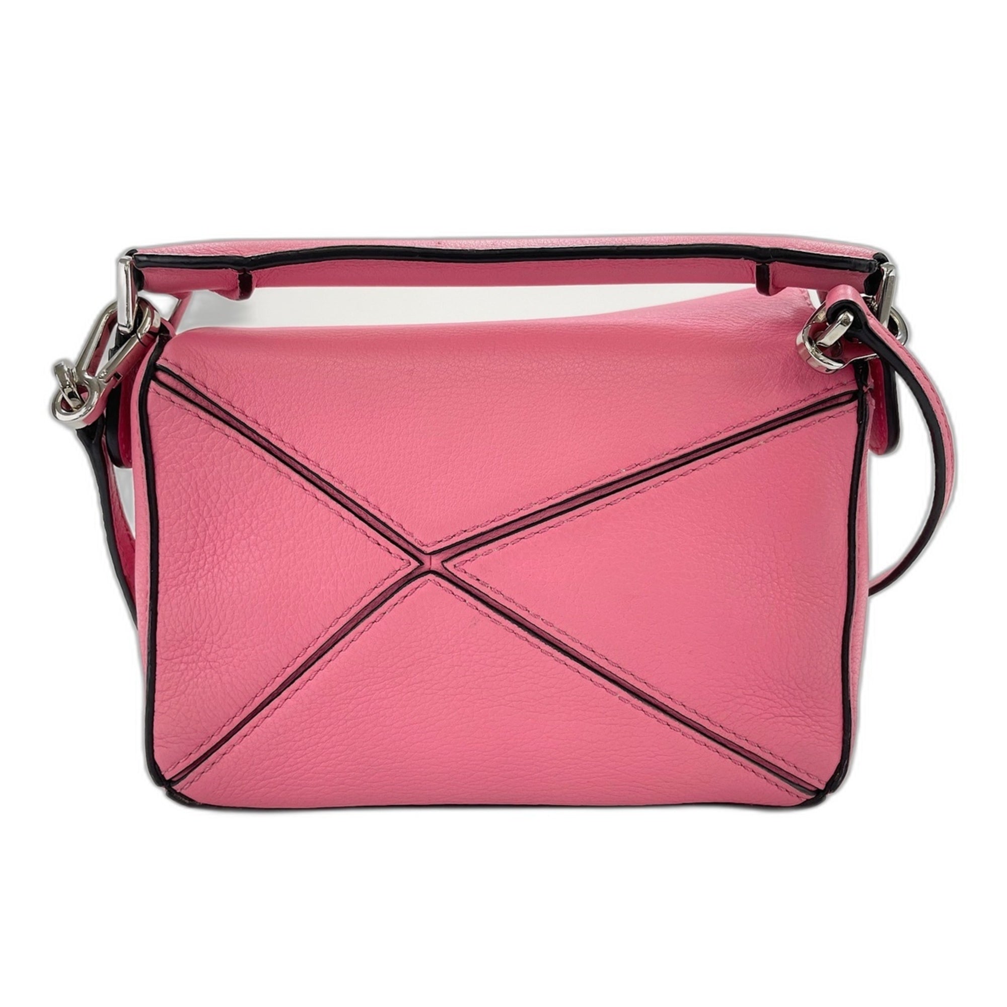 Loewe Pink Shoulder Bag (Pre-Owned)