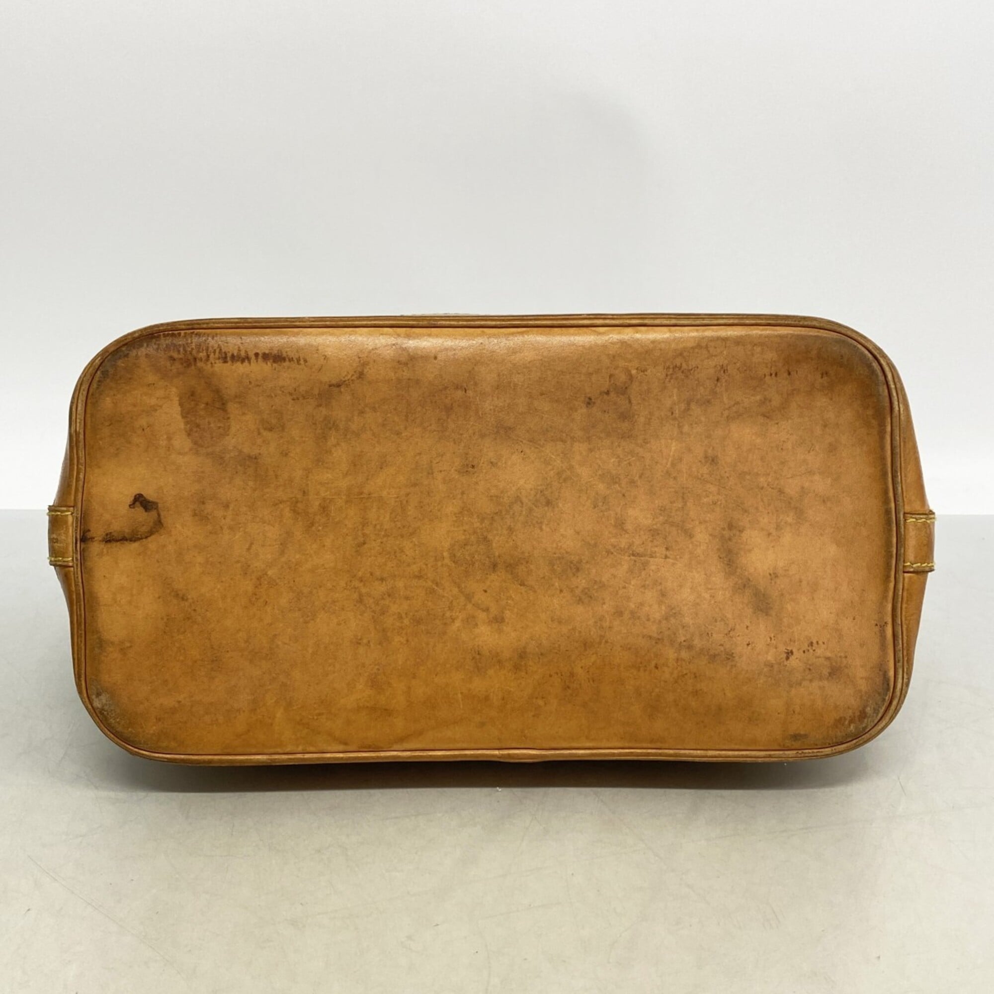 Louis Vuitton Brown Handbag (Pre-Owned)