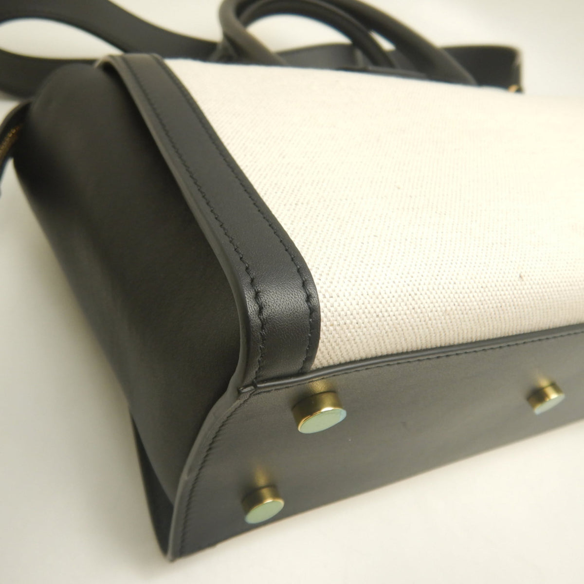 Yves Saint Laurent Black White Canvas Leather Handbag (Pre-Owned)