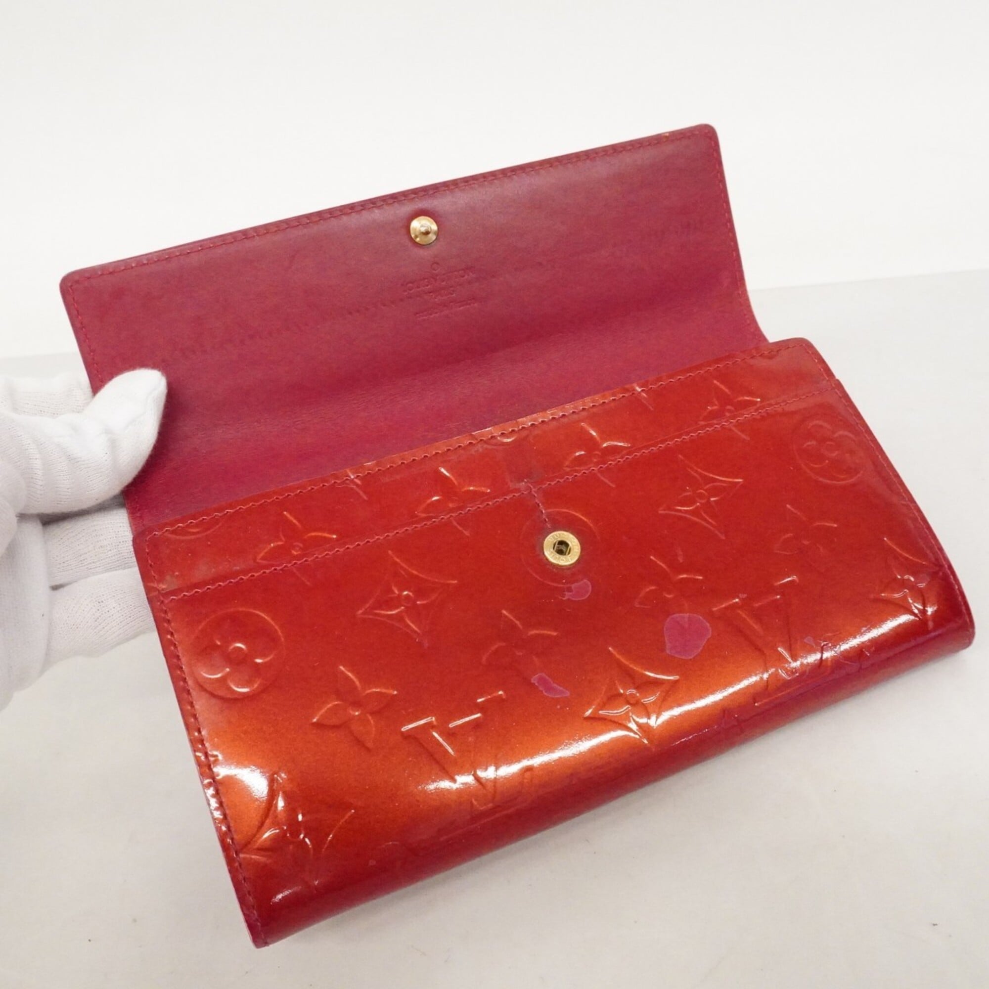 Louis Vuitton Pomme D'amour Long Wallet (Bi-Fold) (Pre-Owned)