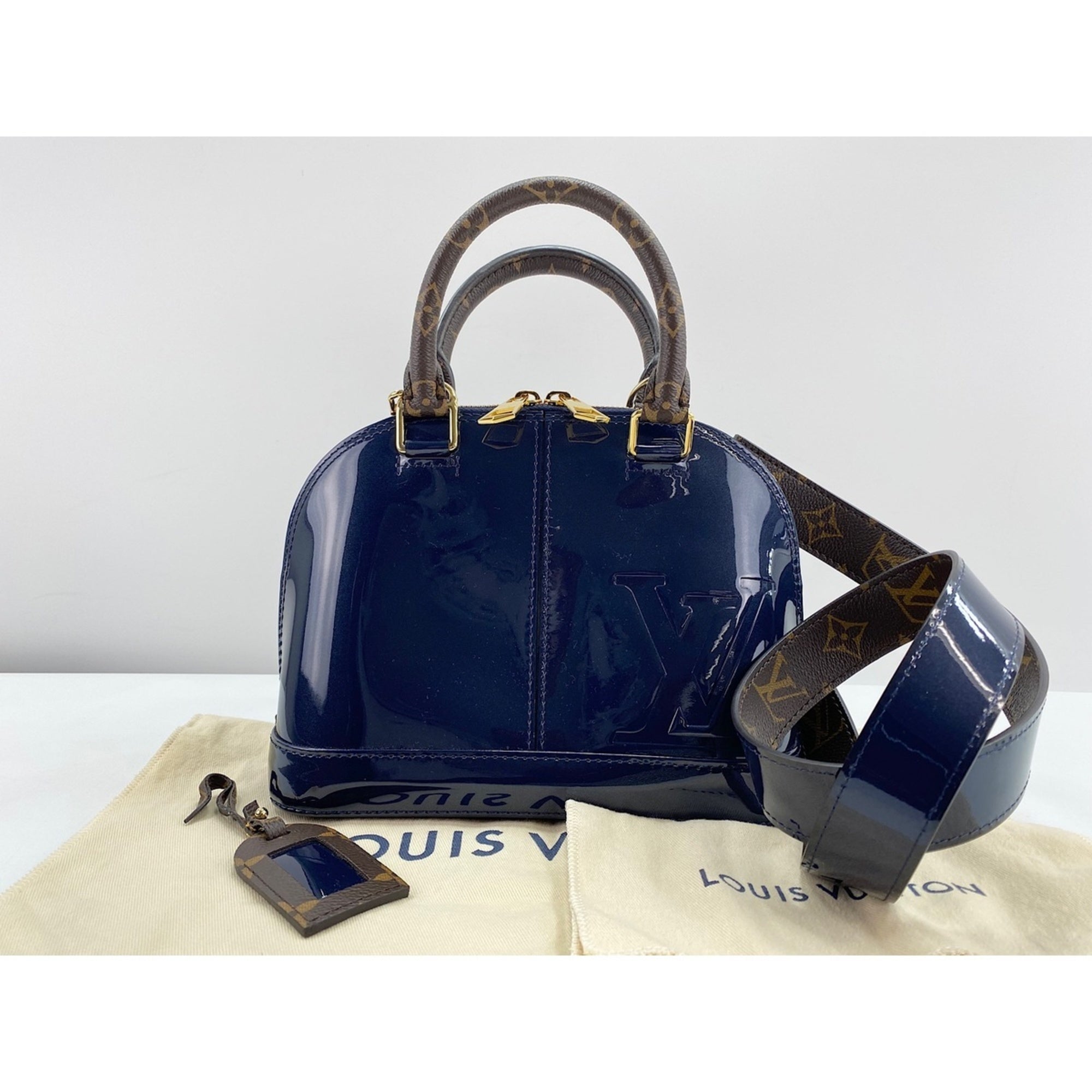 Louis Vuitton Navy Patent Leather Handbag (Pre-Owned)