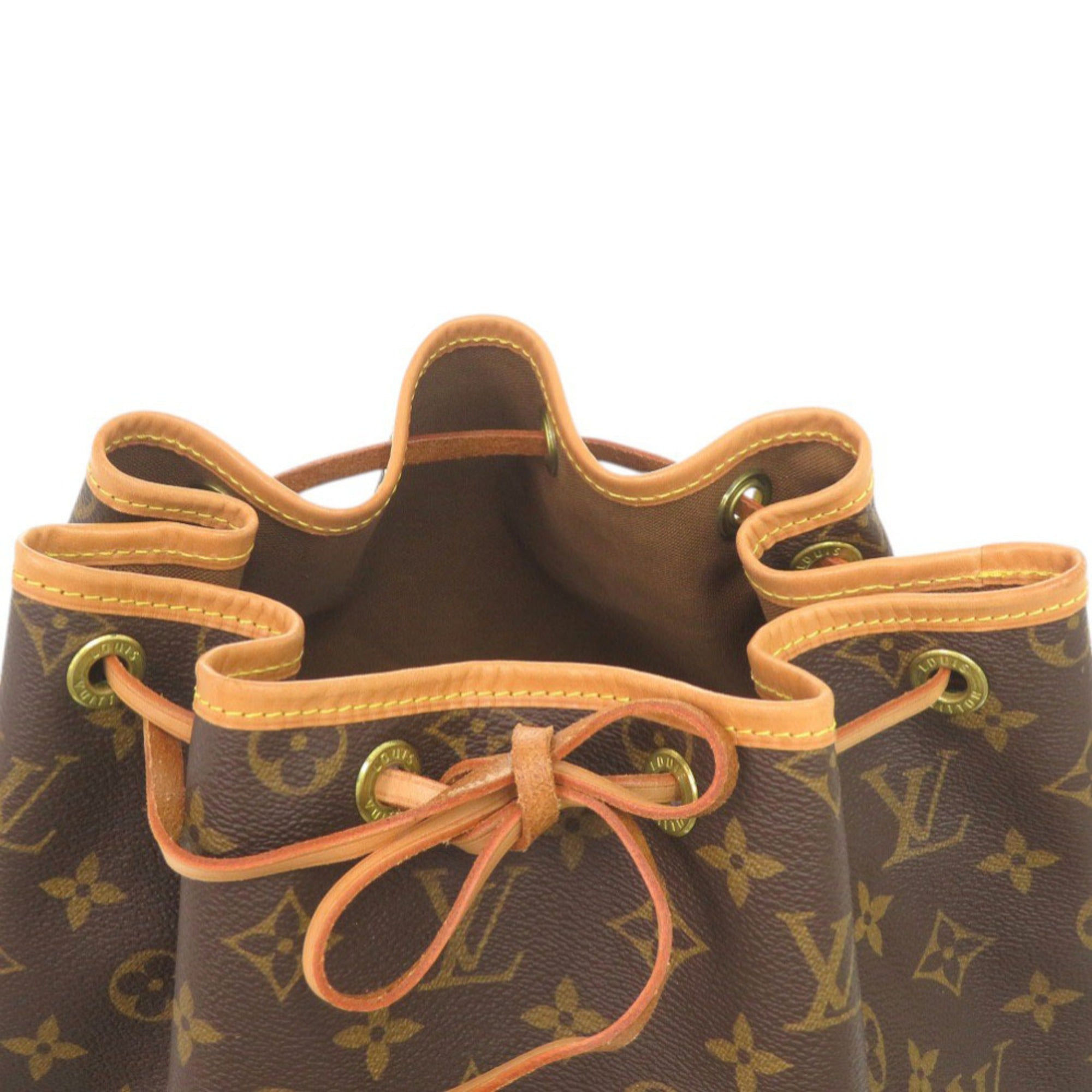 Louis Vuitton Brown Monogram Monogram Shoulder Bag (Pre-Owned)