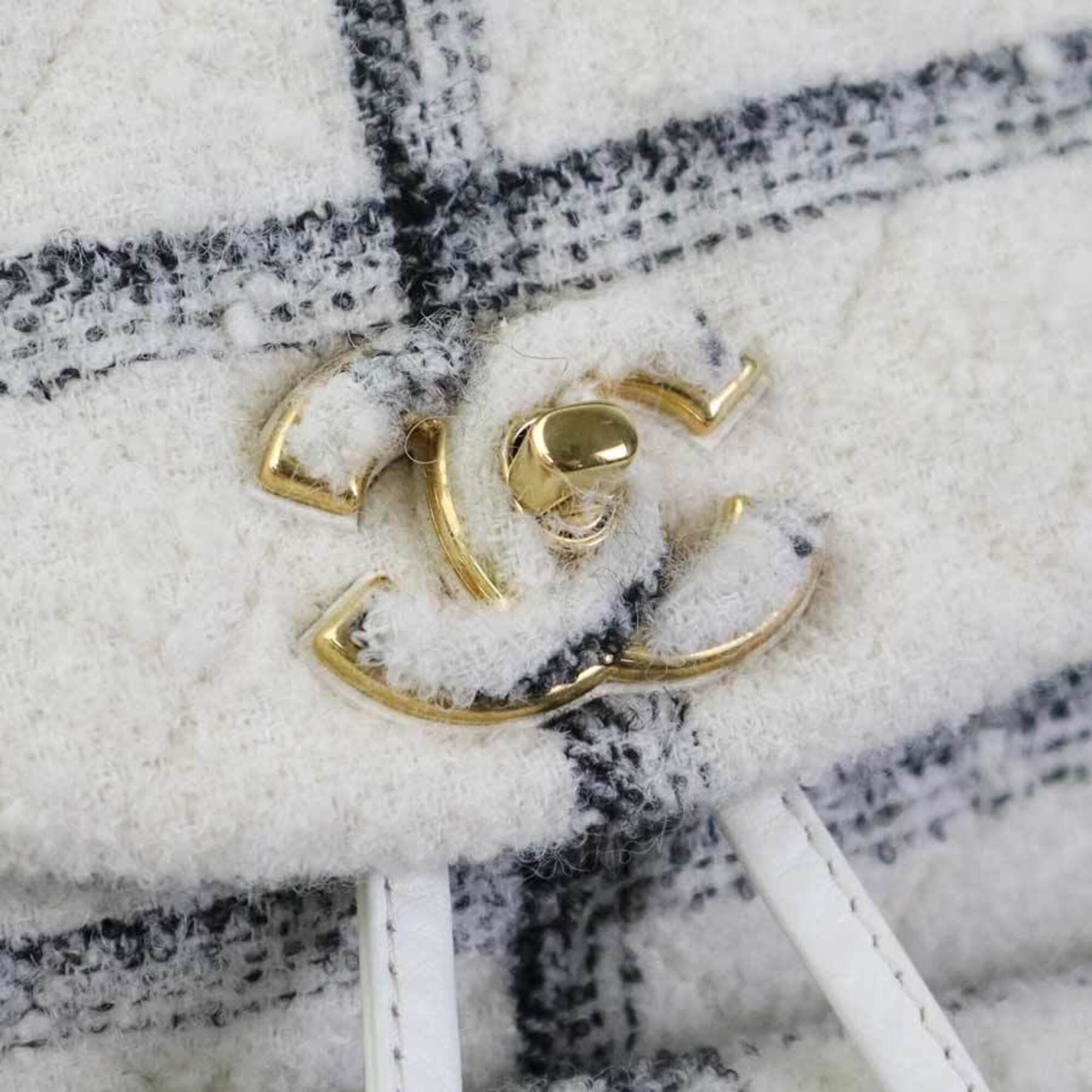 Chanel Black White Tweed Backpack (Pre-Owned)
